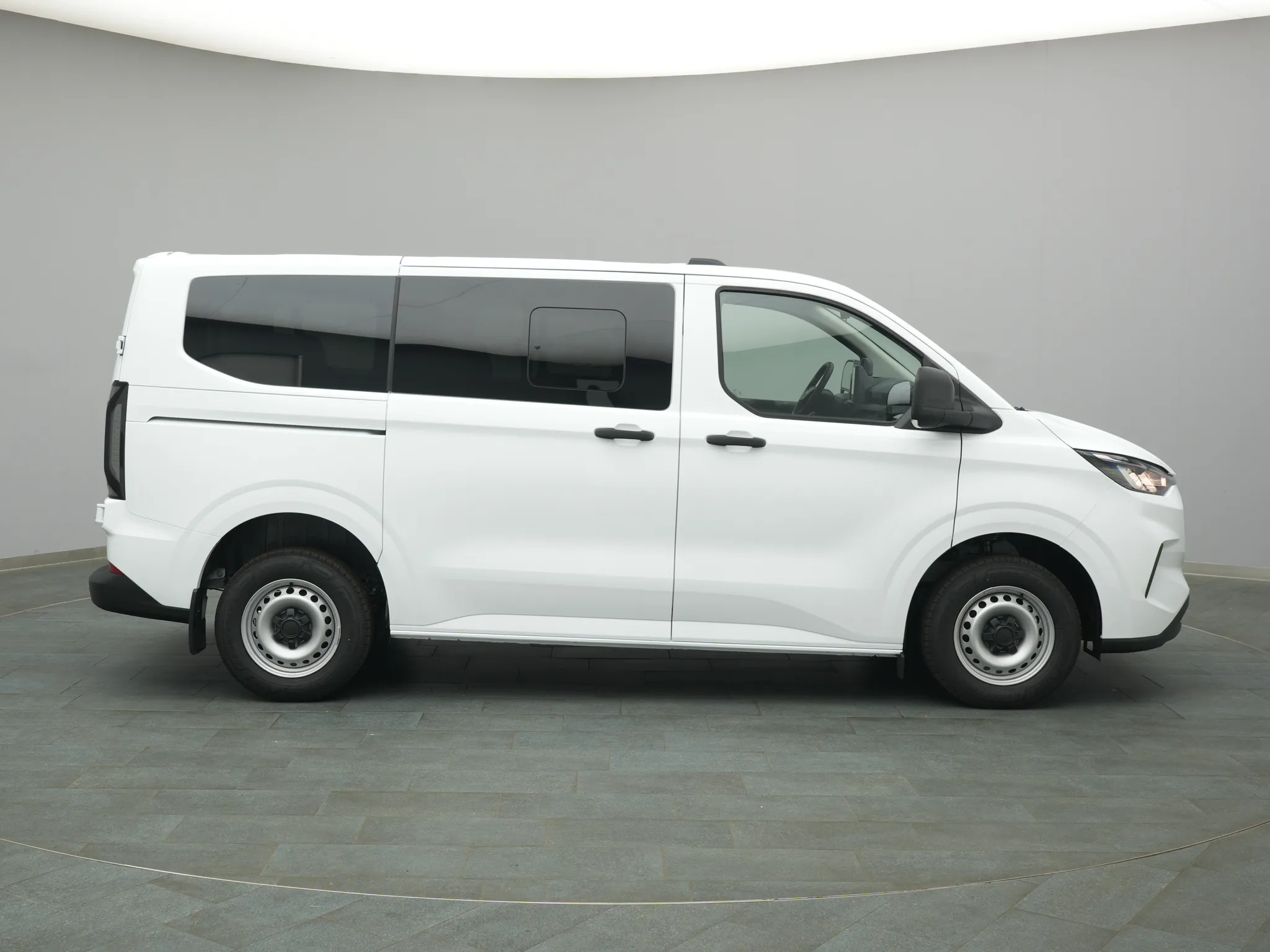 Ford Transit Custom Kombi – Bild 8