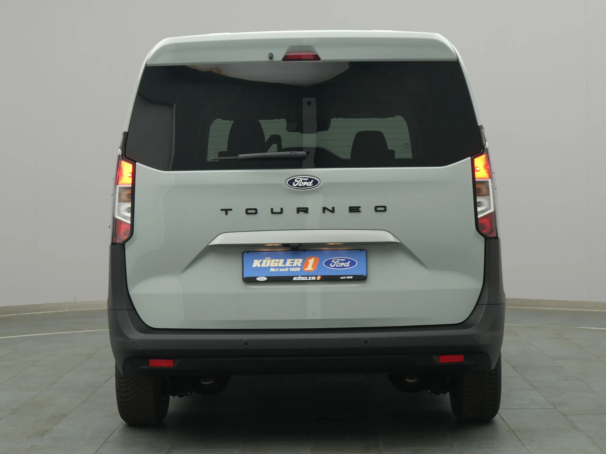 Ford Tourneo Courier Trend – Bild 7