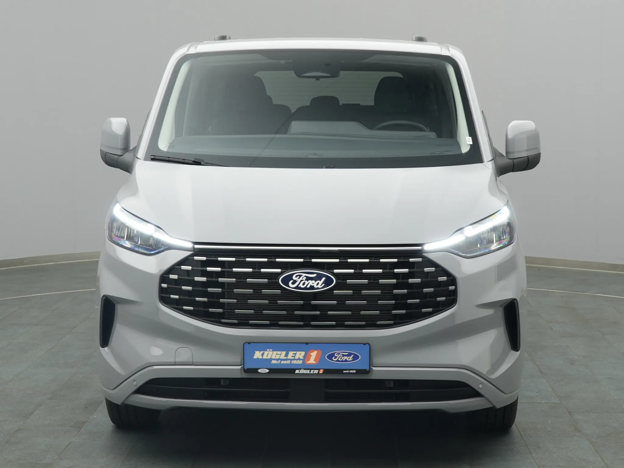 Ford Tourneo Custom – Bild 6