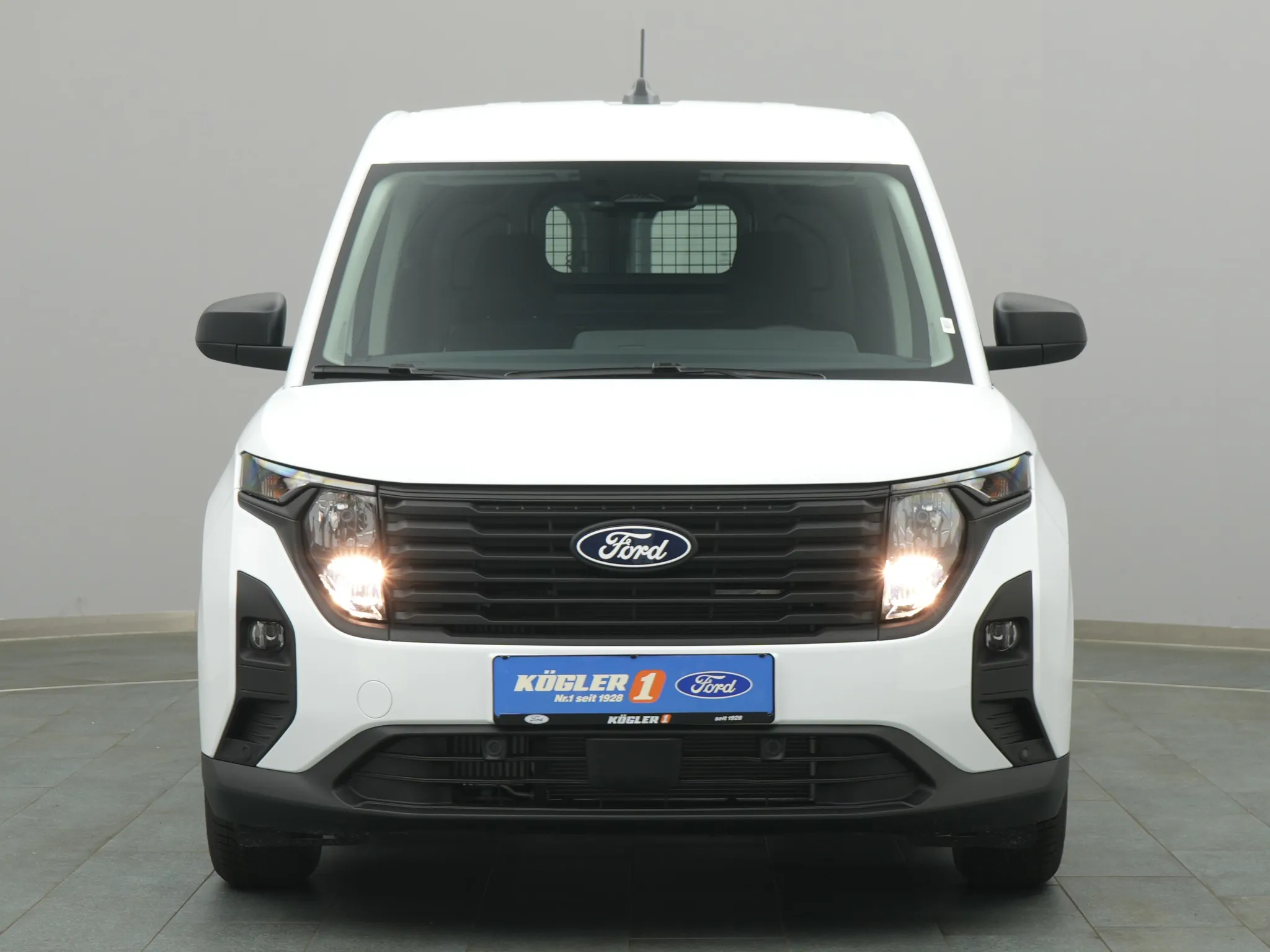 Ford Transit Courier Kasten – Bild 6