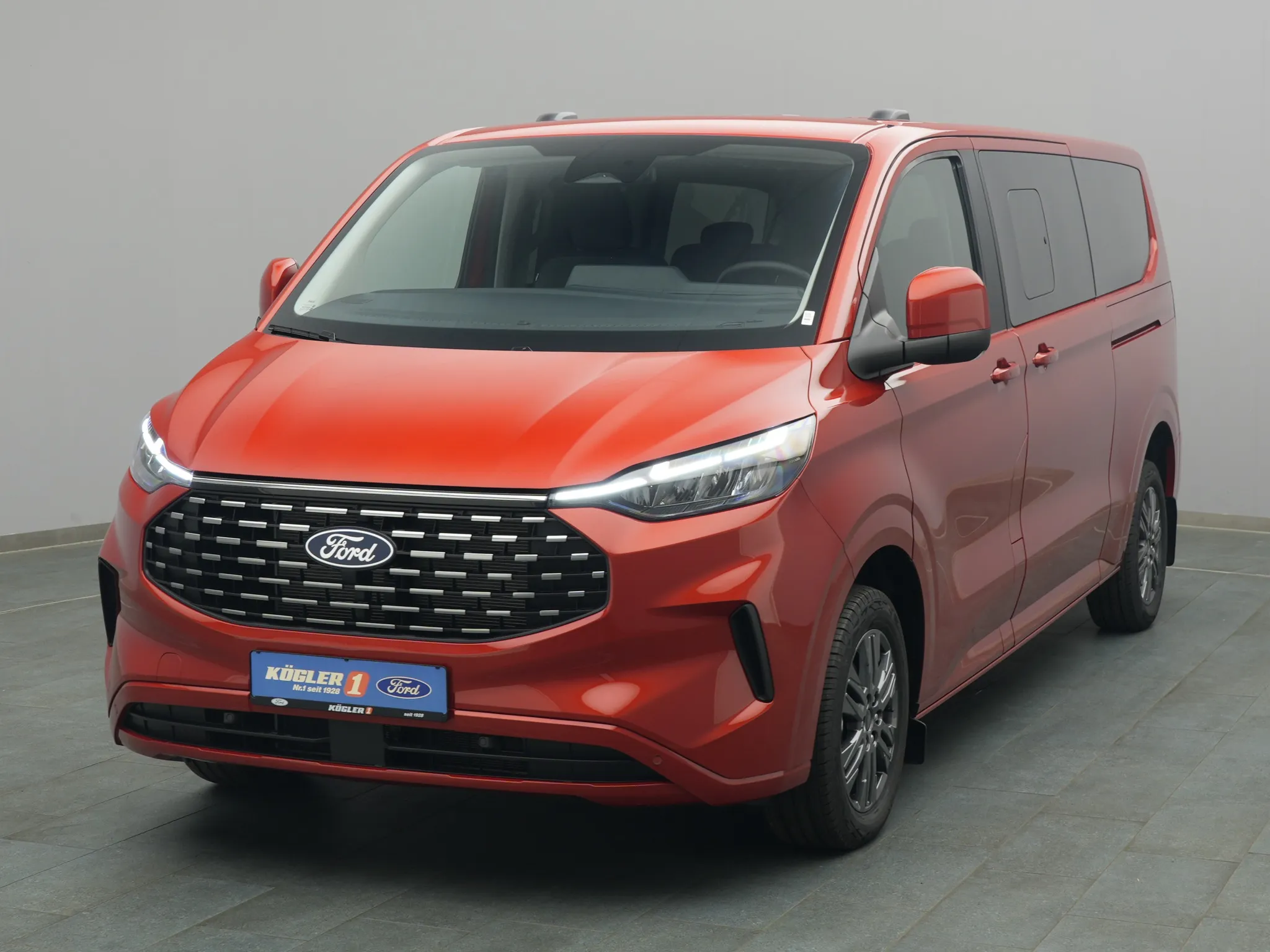 Ford Tourneo Custom 320 L2 Titanium 170PS Automatik Bild