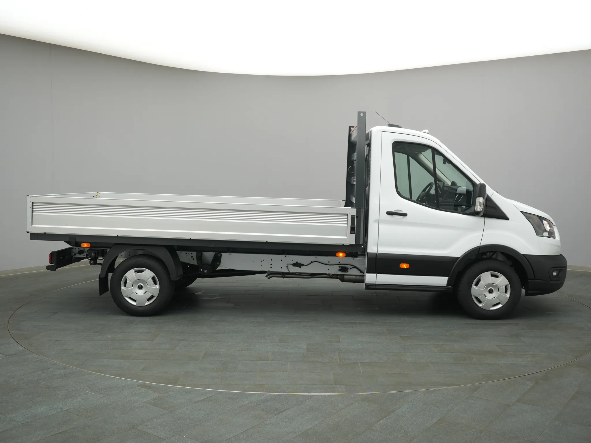 Ford Transit Pritsche EK – Bild 8