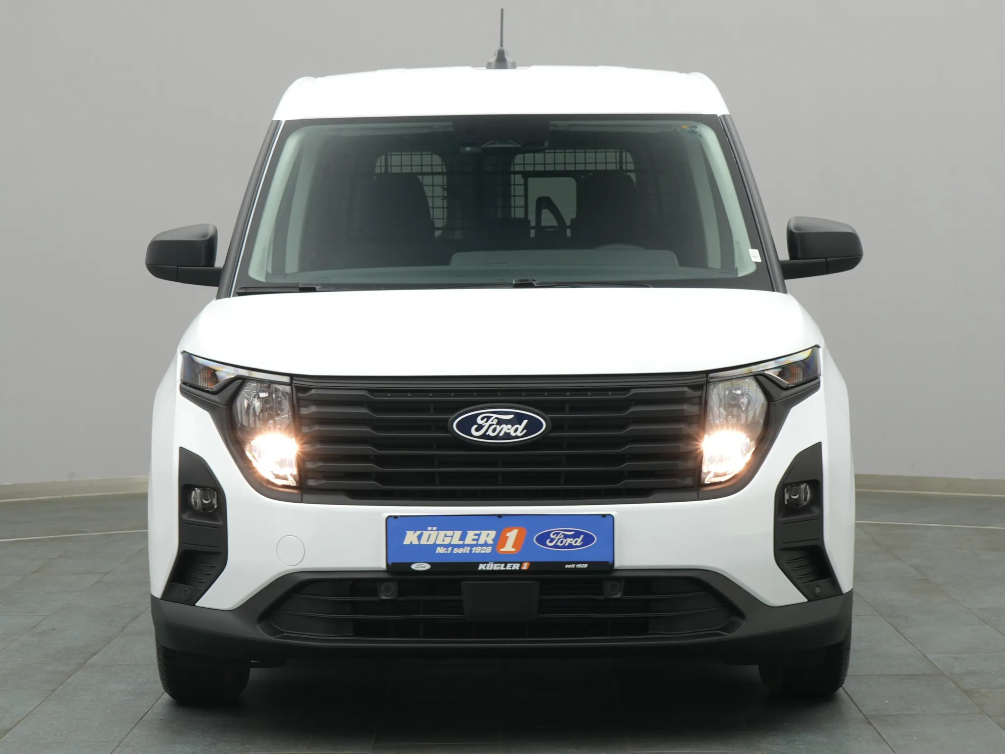 Ford Transit Courier Kasten – Bild 6