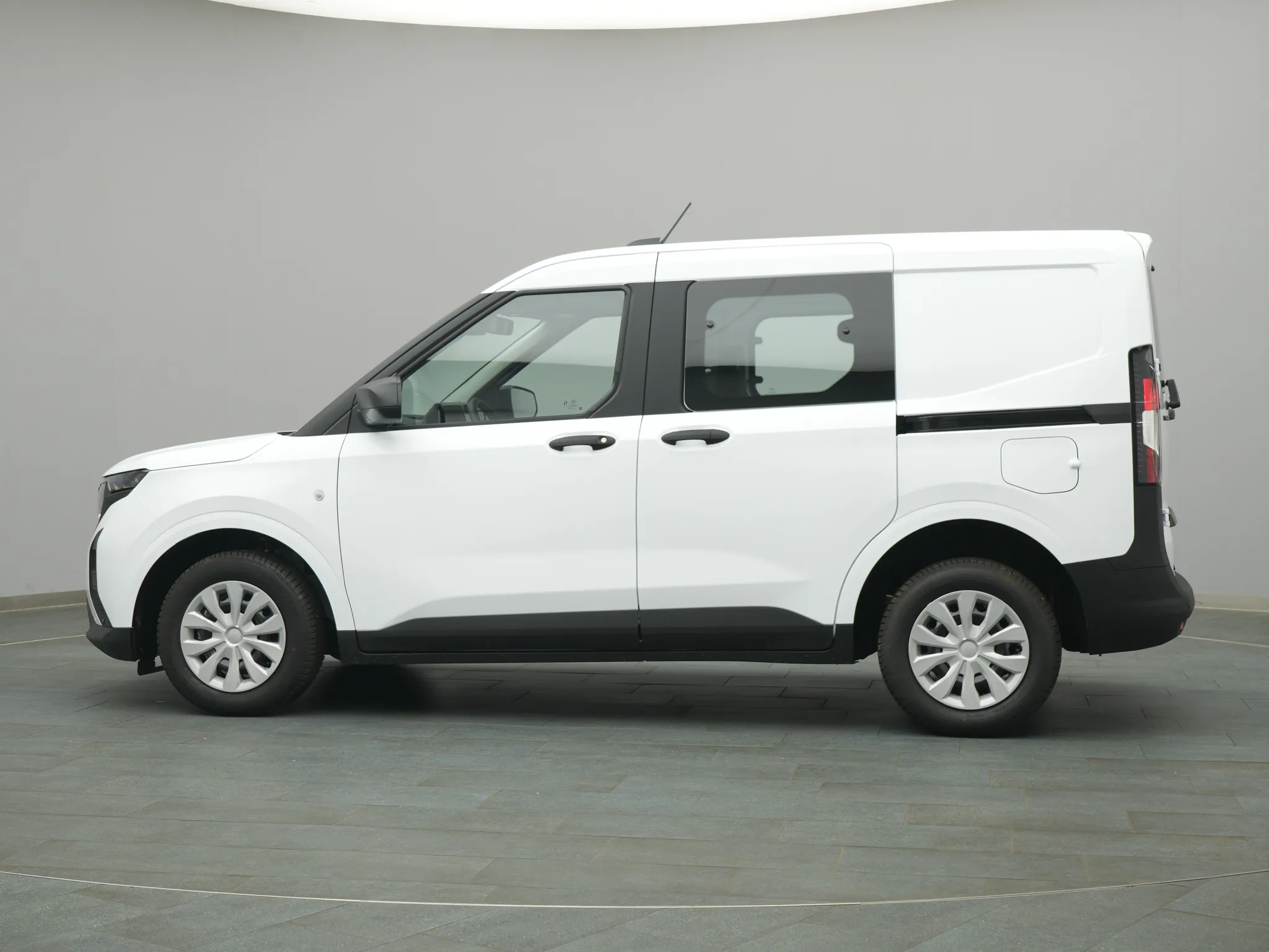Ford Transit Courier Kasten – Bild 3