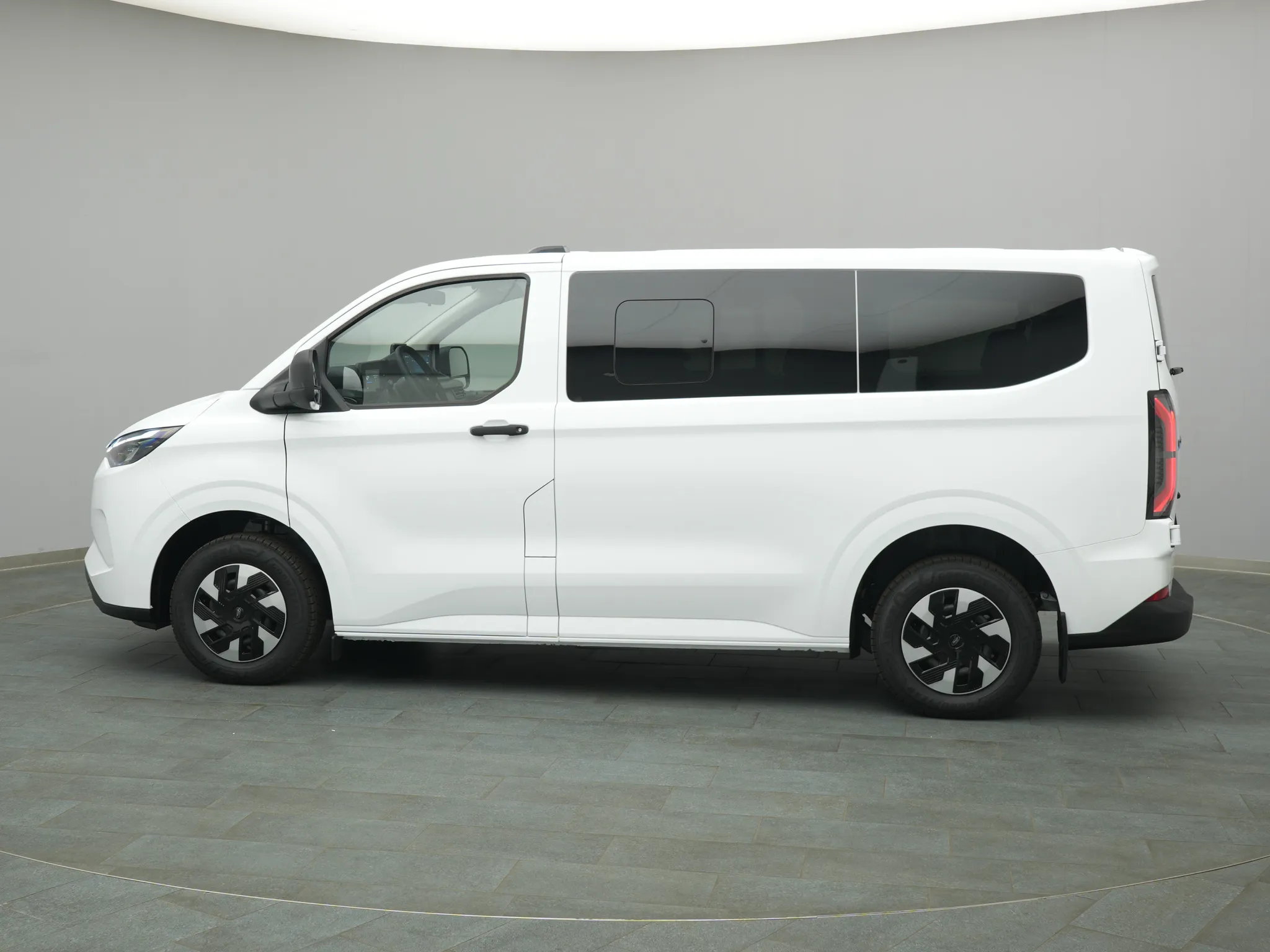 E-Transit Custom Kombi 340 L1 Trend / 101055 | Ford Kögler