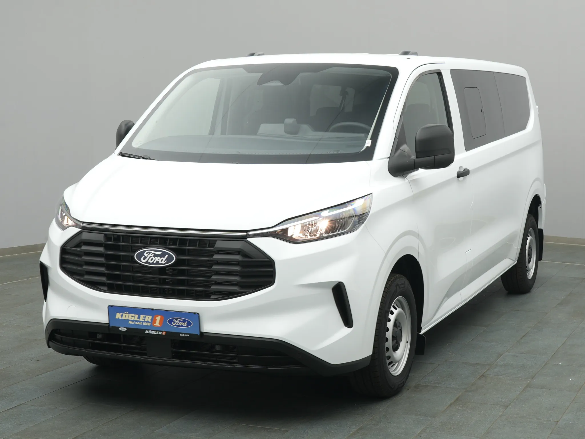 Ford Transit Custom Kombi 320 L2 136PS Automatik Bild