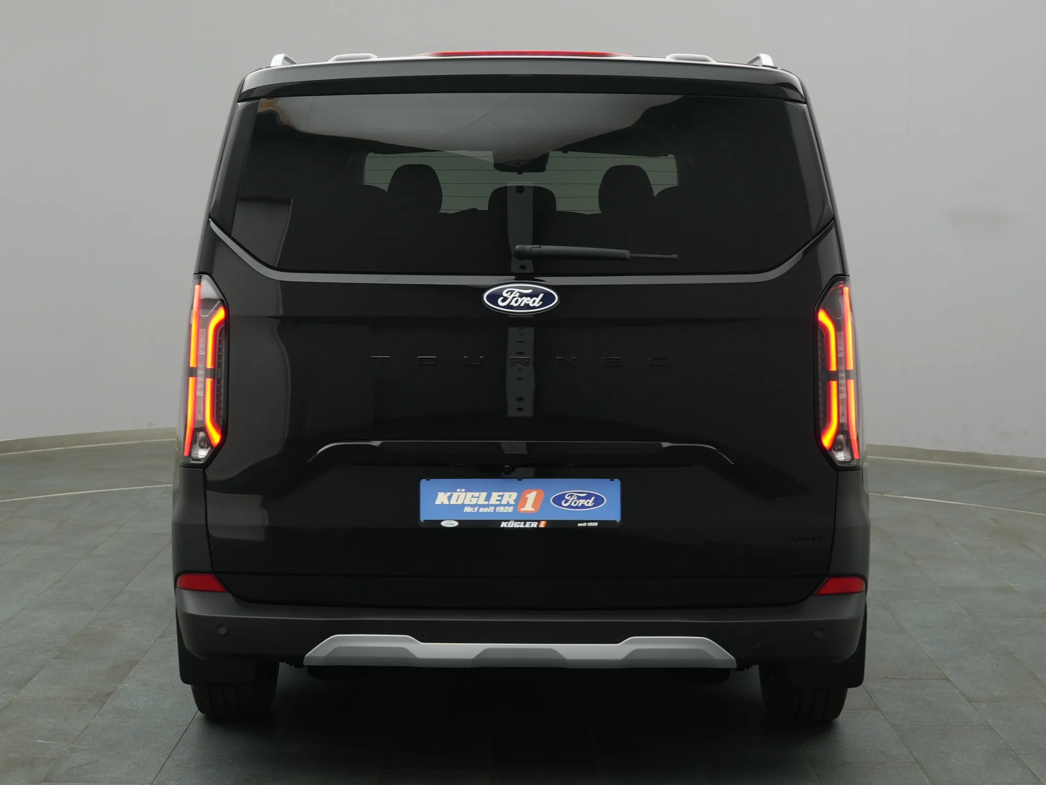 Ford Tourneo Custom – Bild 7