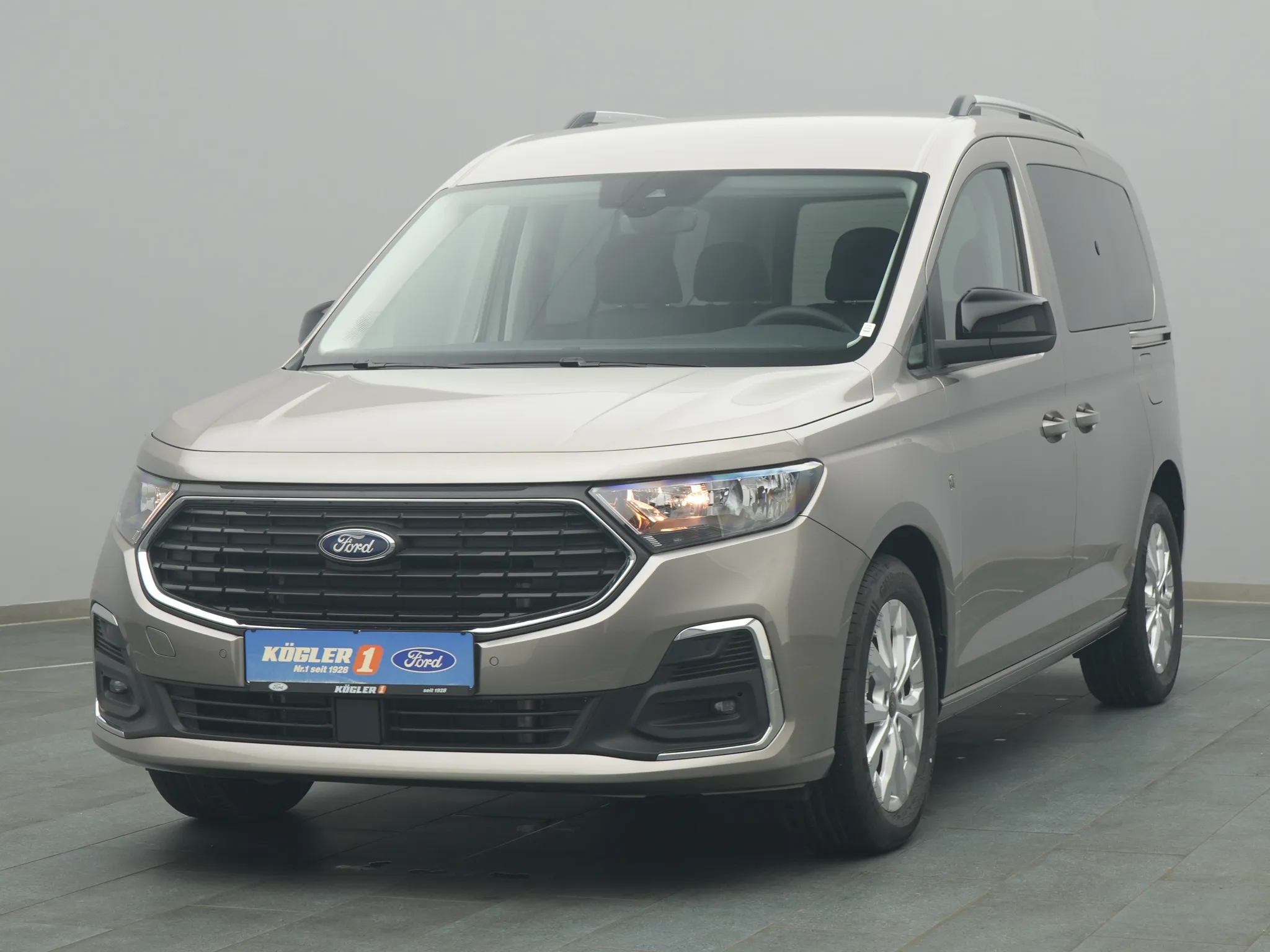 Ford Tourneo Connect Titanium 122PS Automatik / Navi Bild