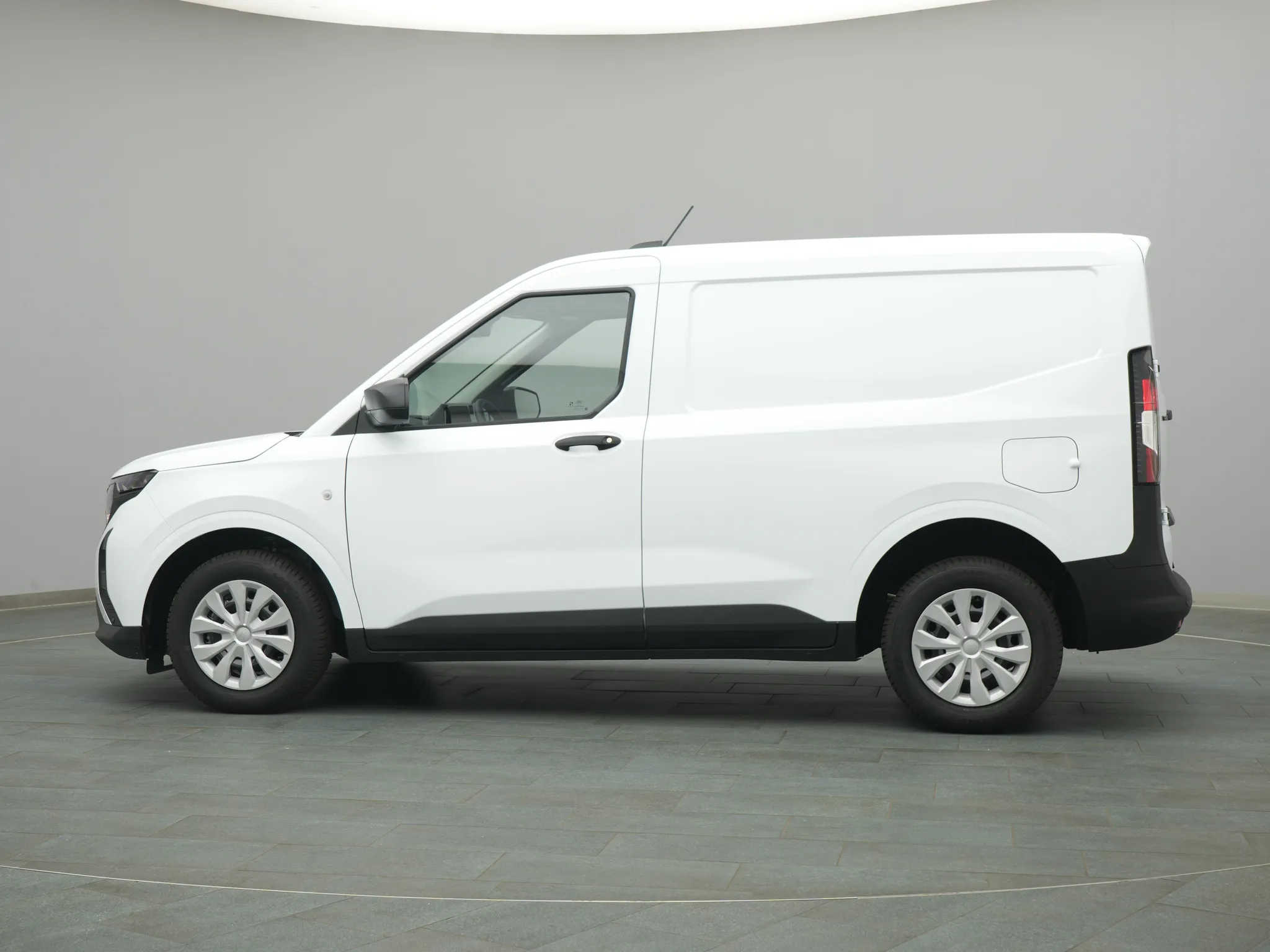 Ford Transit Courier Kasten – Bild 3