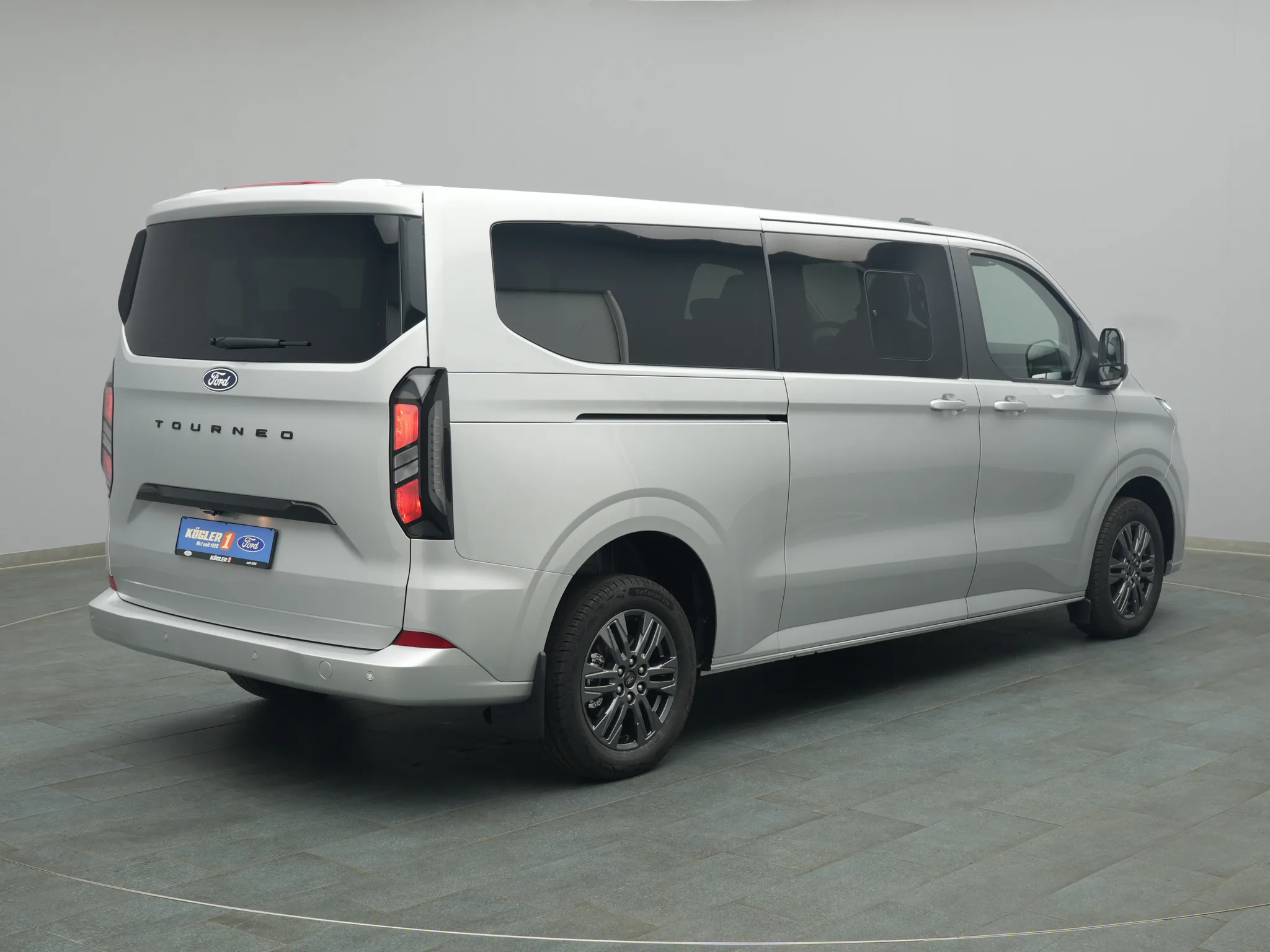 Ford Tourneo Custom – Bild 4