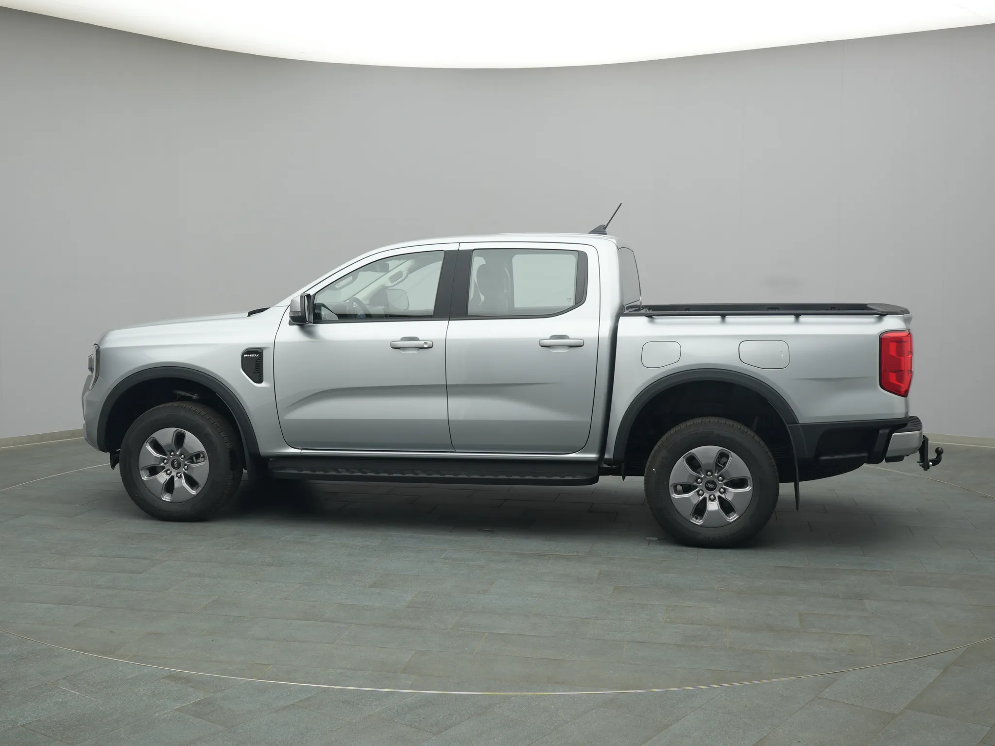 Ford Ranger DoKa XLT – Bild 3
