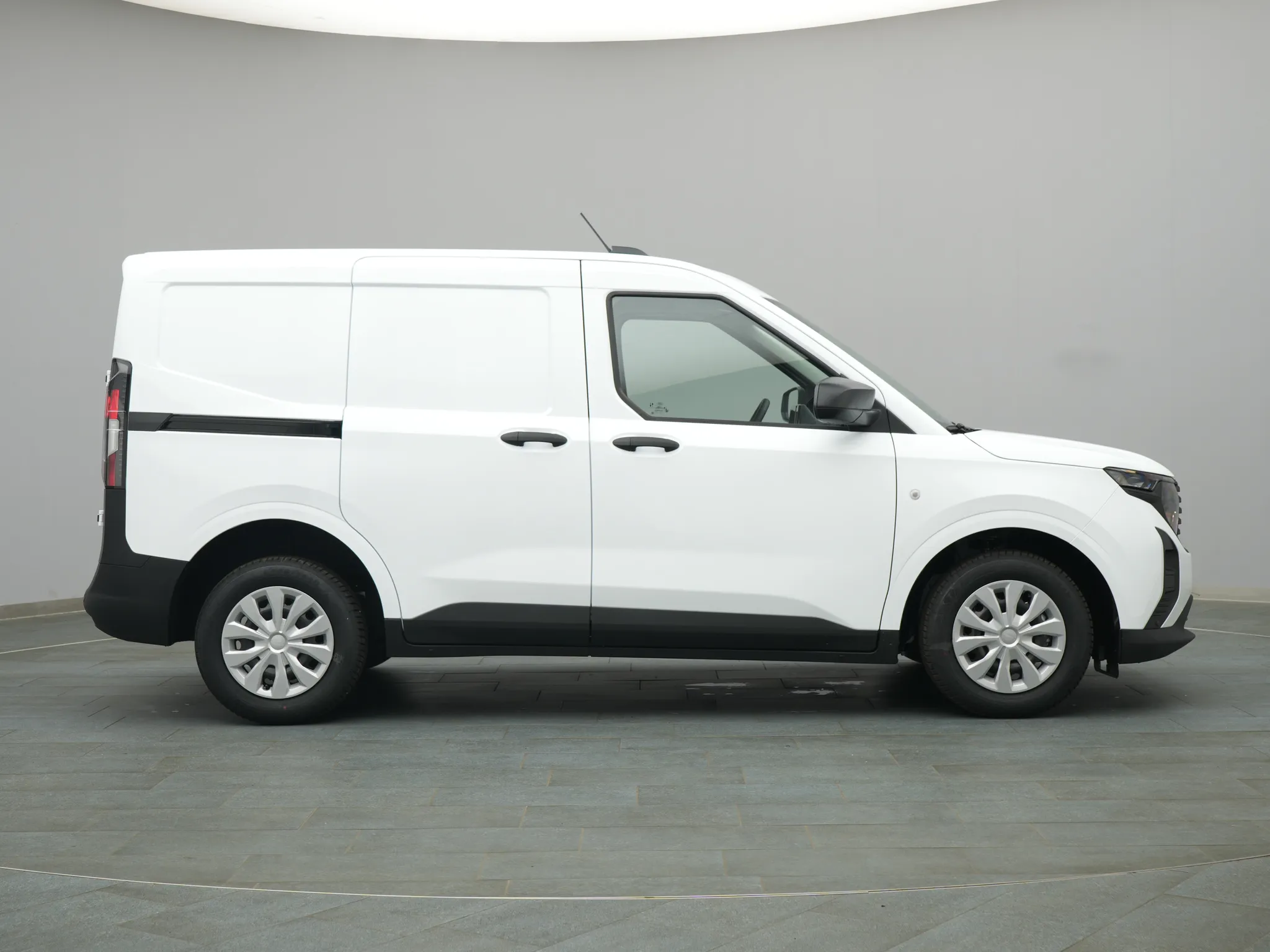 Ford Transit Courier Kasten – Bild 8