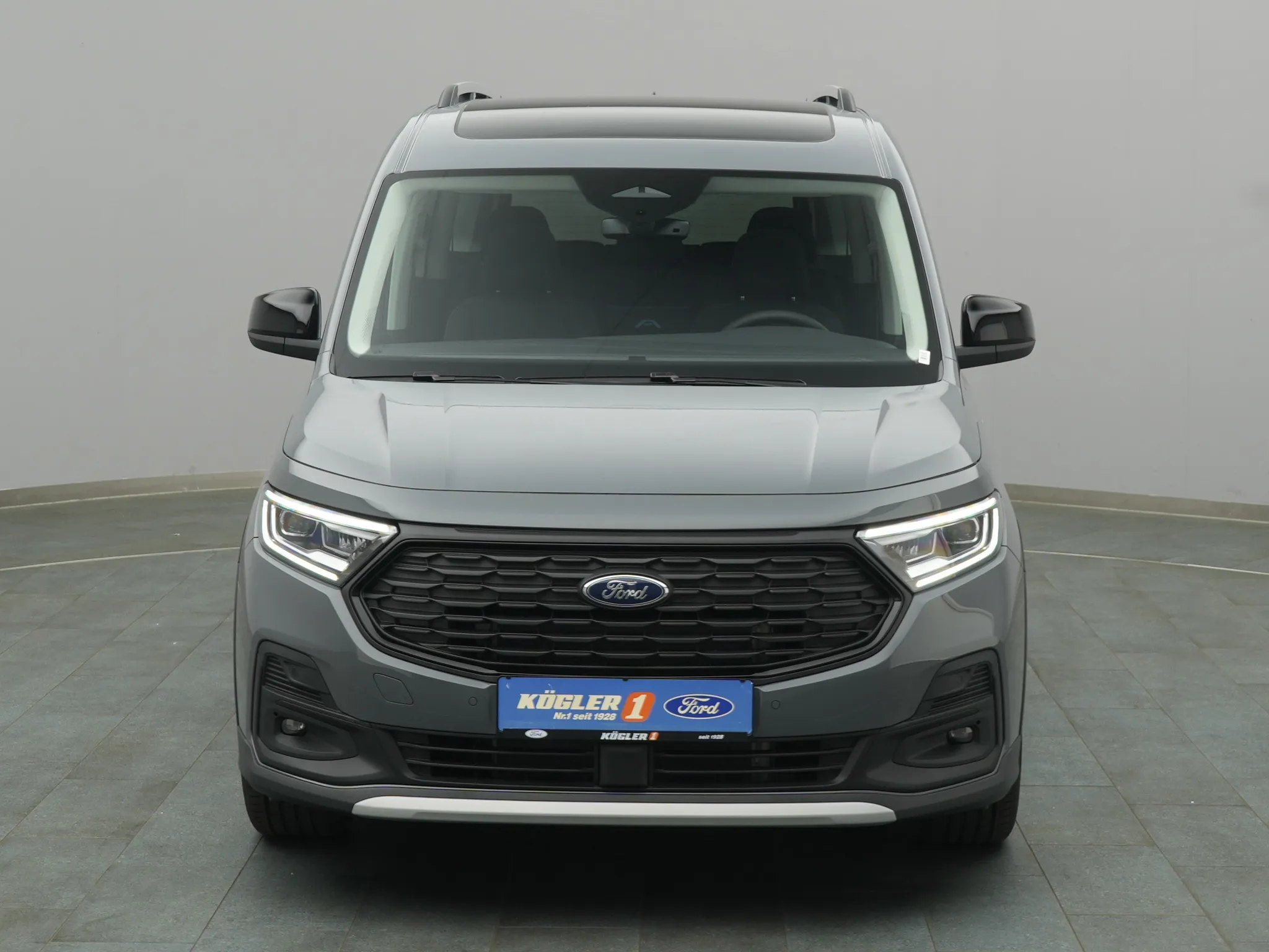 Ford Grand Tourneo – Bild 6