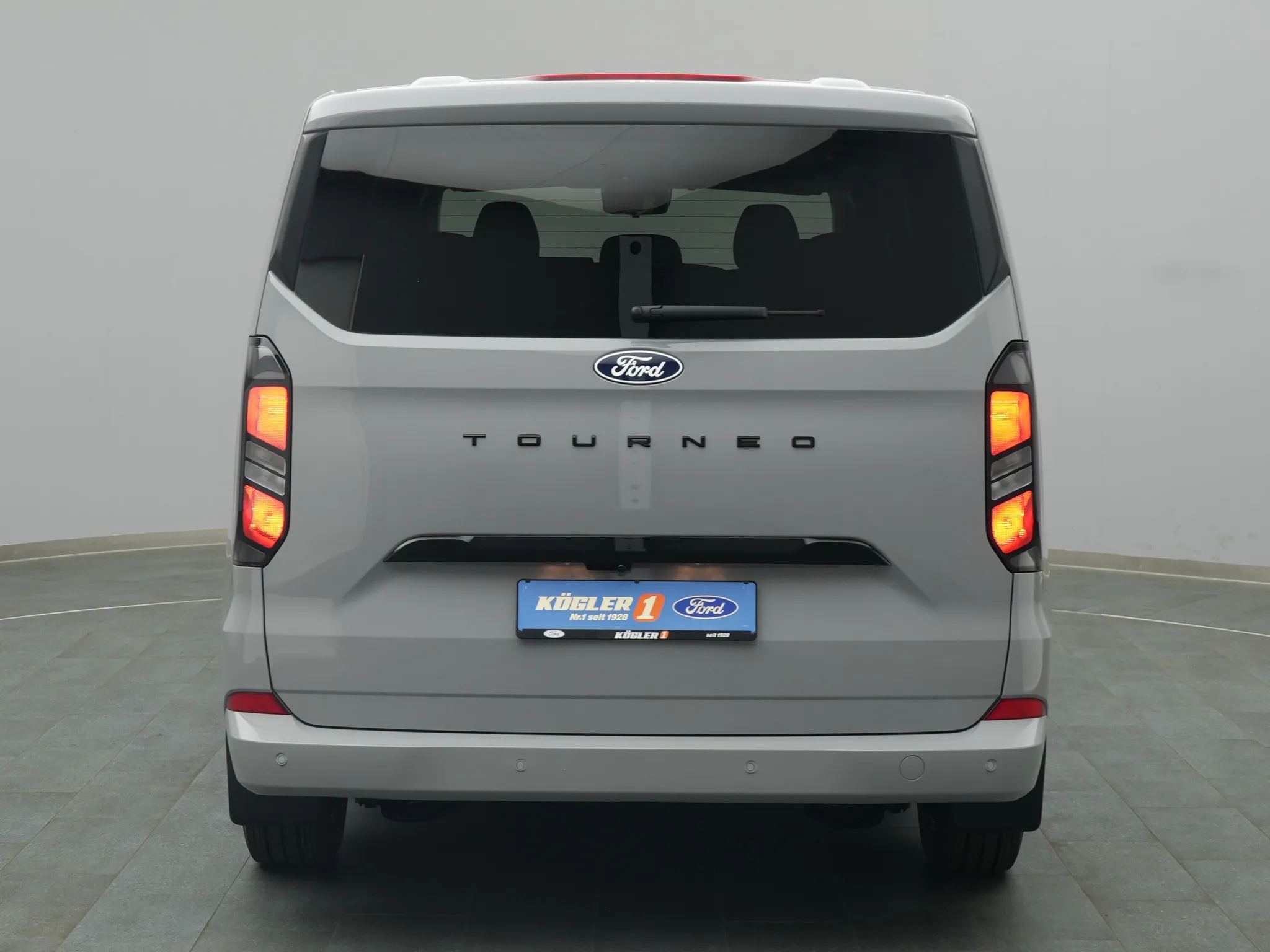 Ford Tourneo Custom – Bild 7