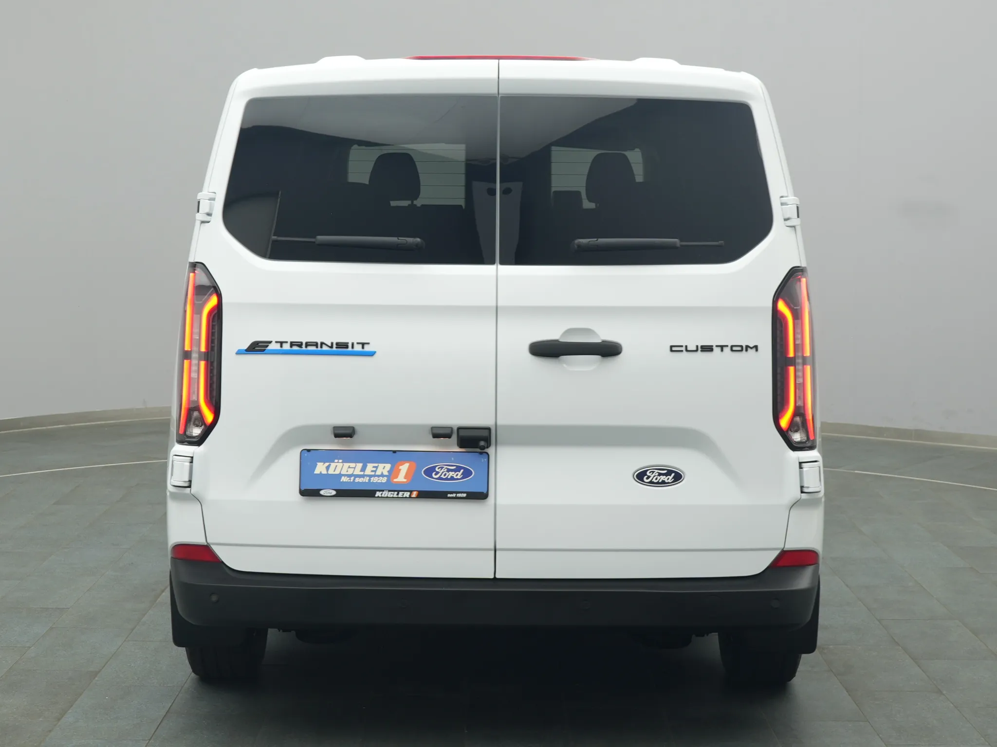 Ford E-Transit Custom Kombi – Bild 7