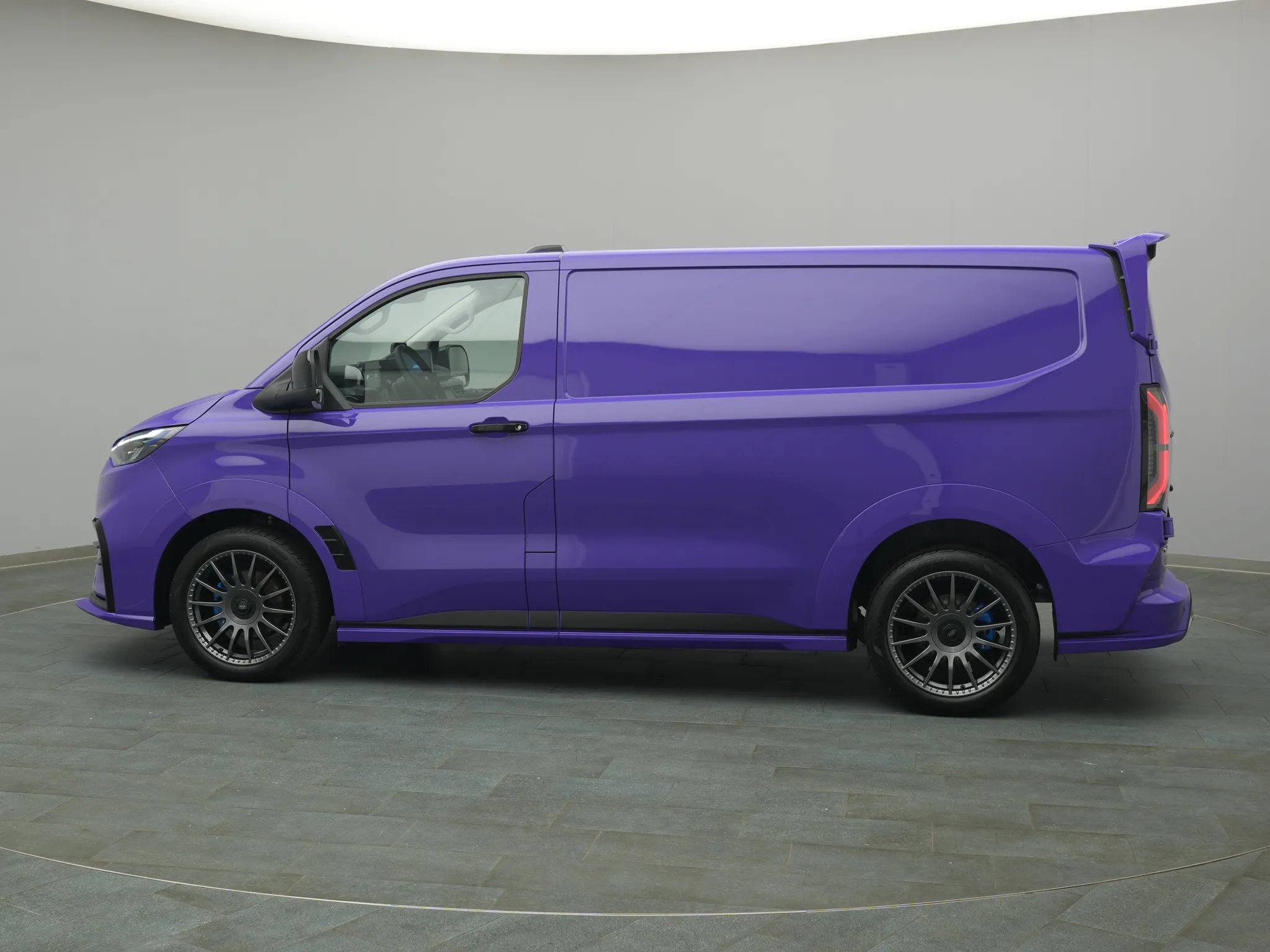 Ford Transit Custom Kasten – Bild 3