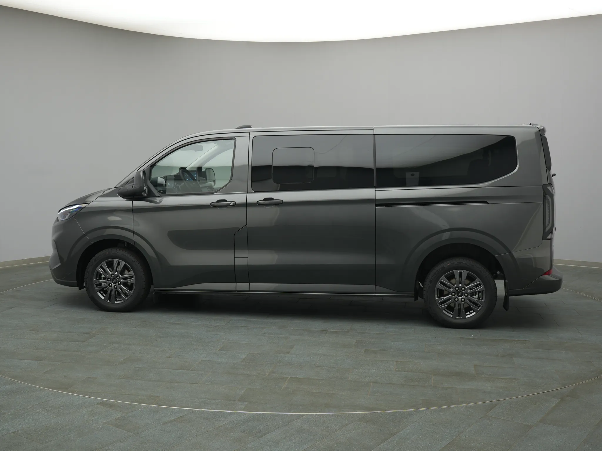 Ford Tourneo Custom – Bild 3