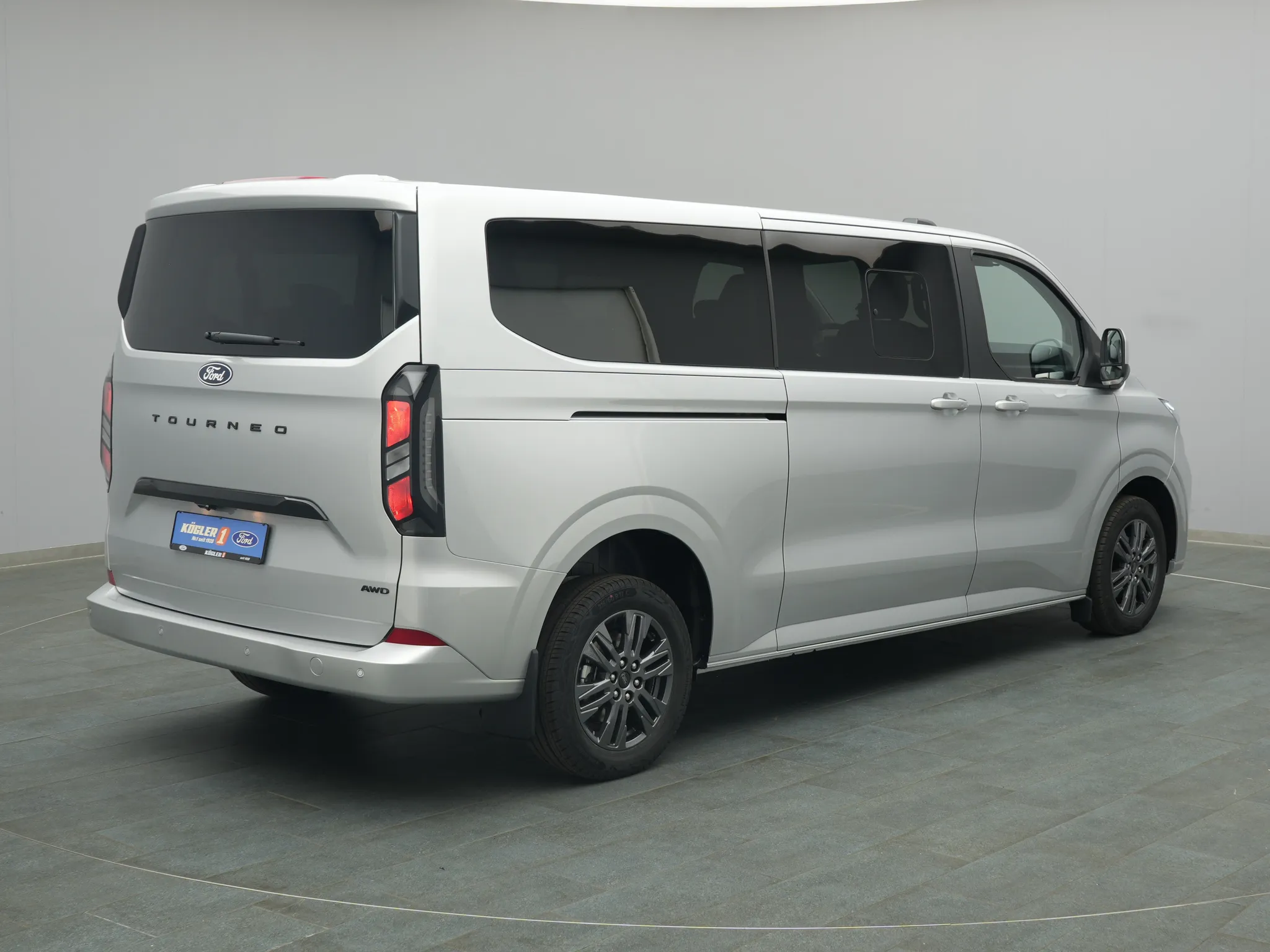 Ford Tourneo Custom – Bild 4