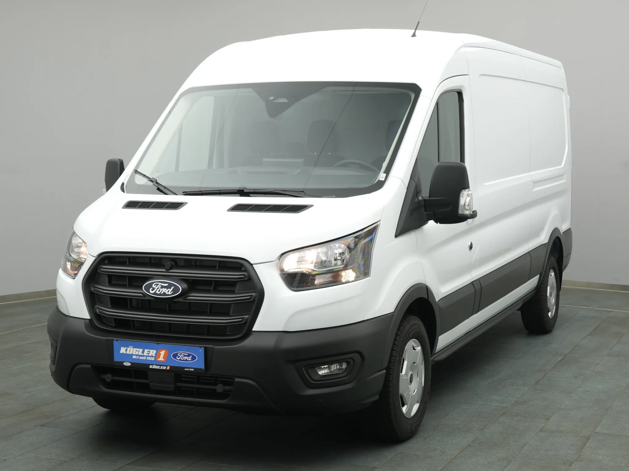 Ford Transit Kasten 350 L3H2 Trend 130PS / PDC Bild