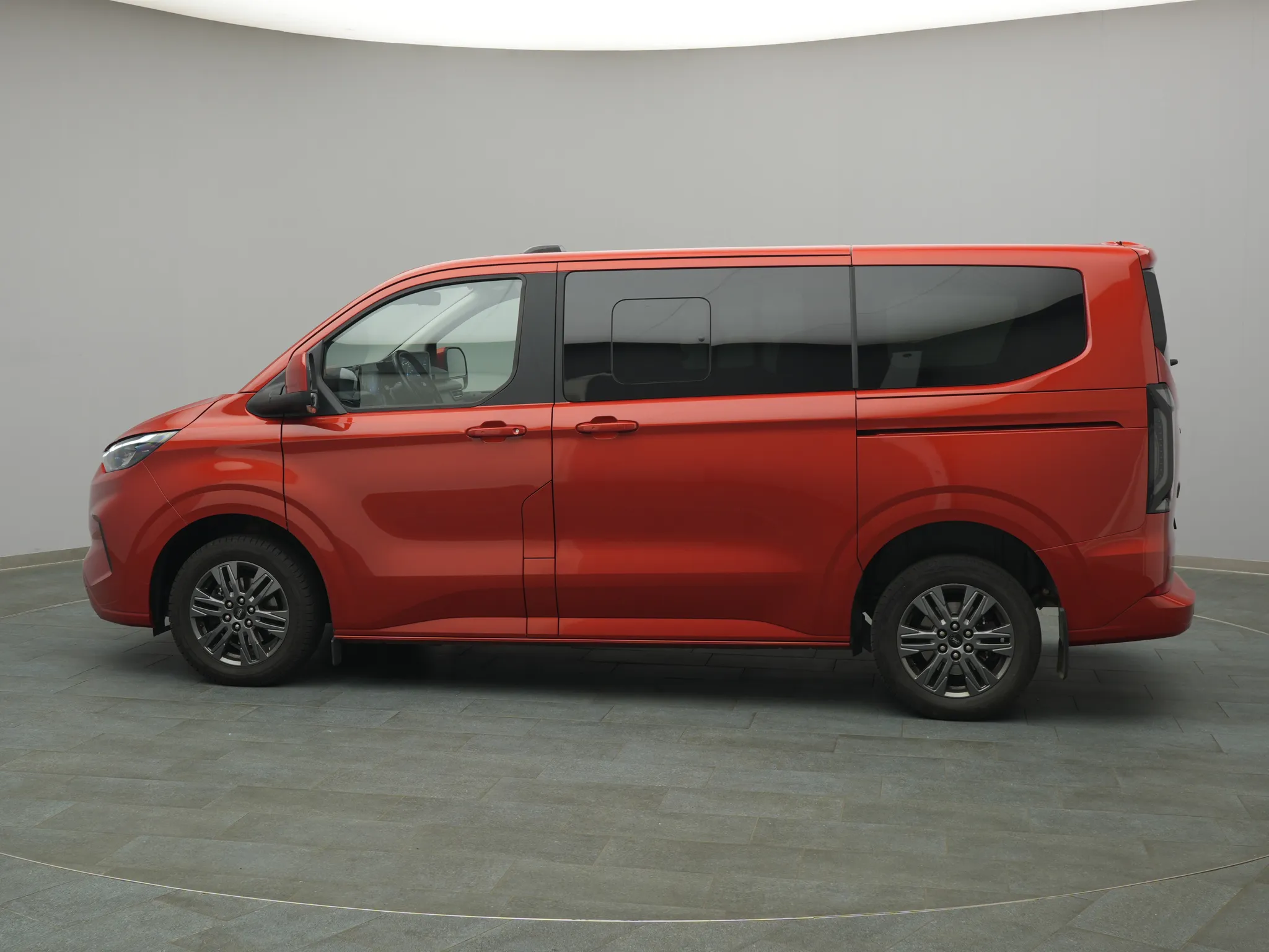 Ford Tourneo Custom – Bild 3