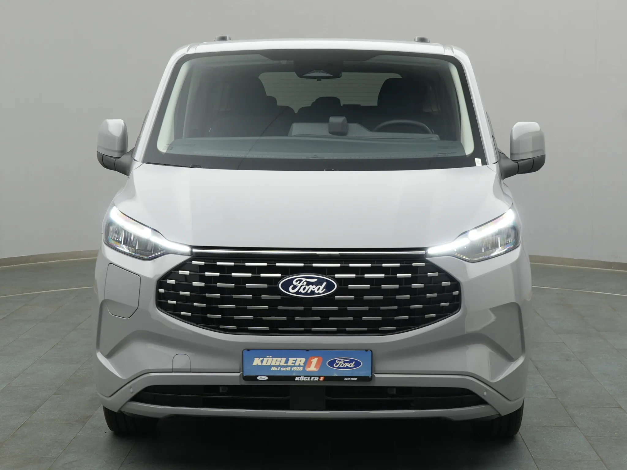 Ford Tourneo Custom – Bild 6