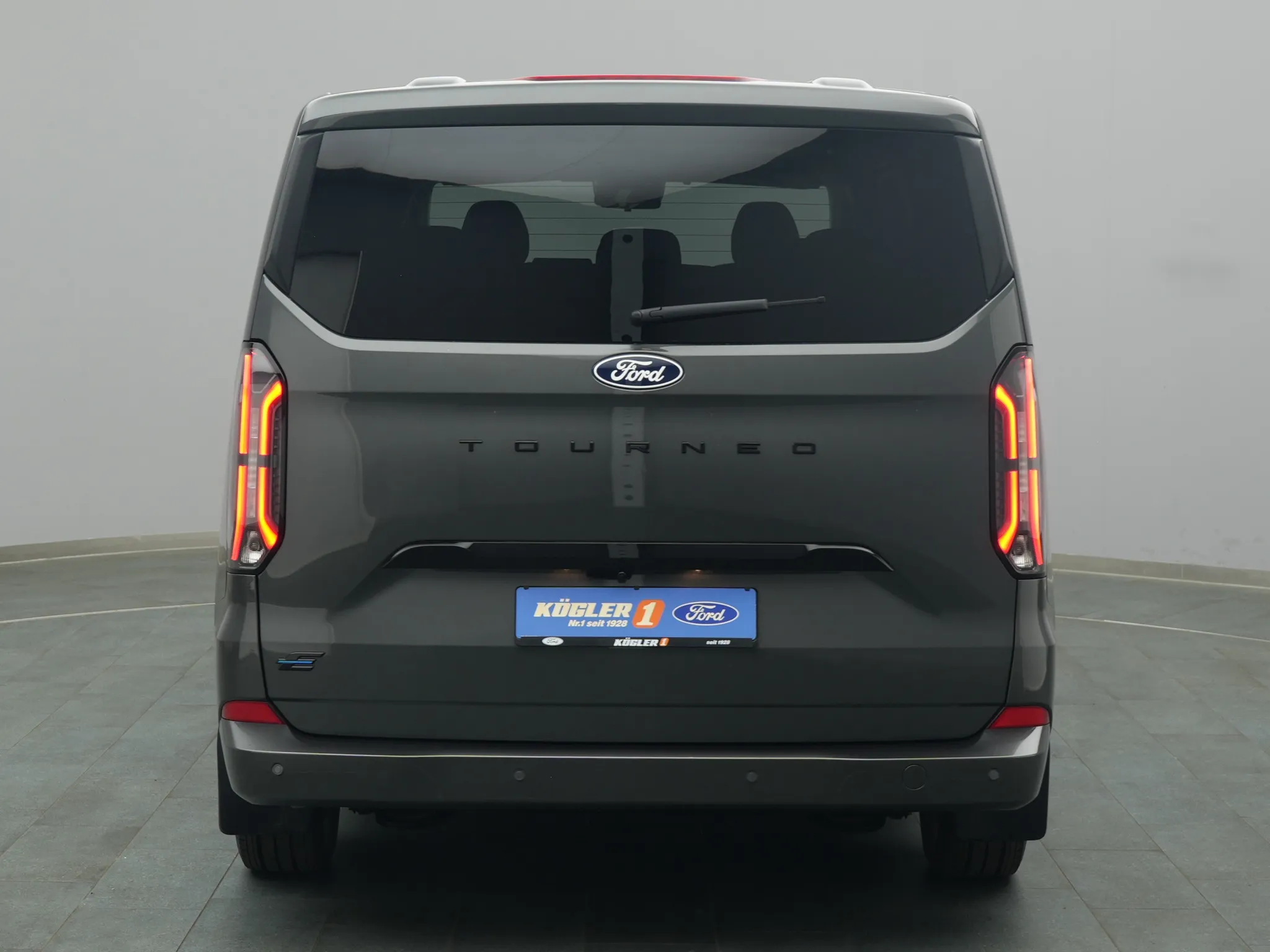 Ford E-Tourneo Custom – Bild 7