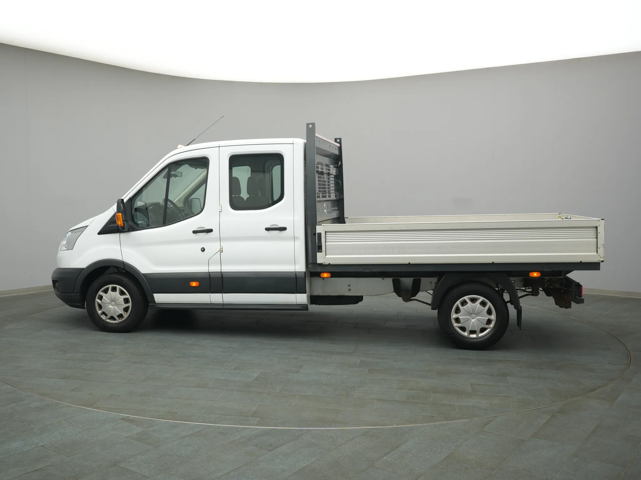 Ford Transit Pritsche Doka – Bild 3