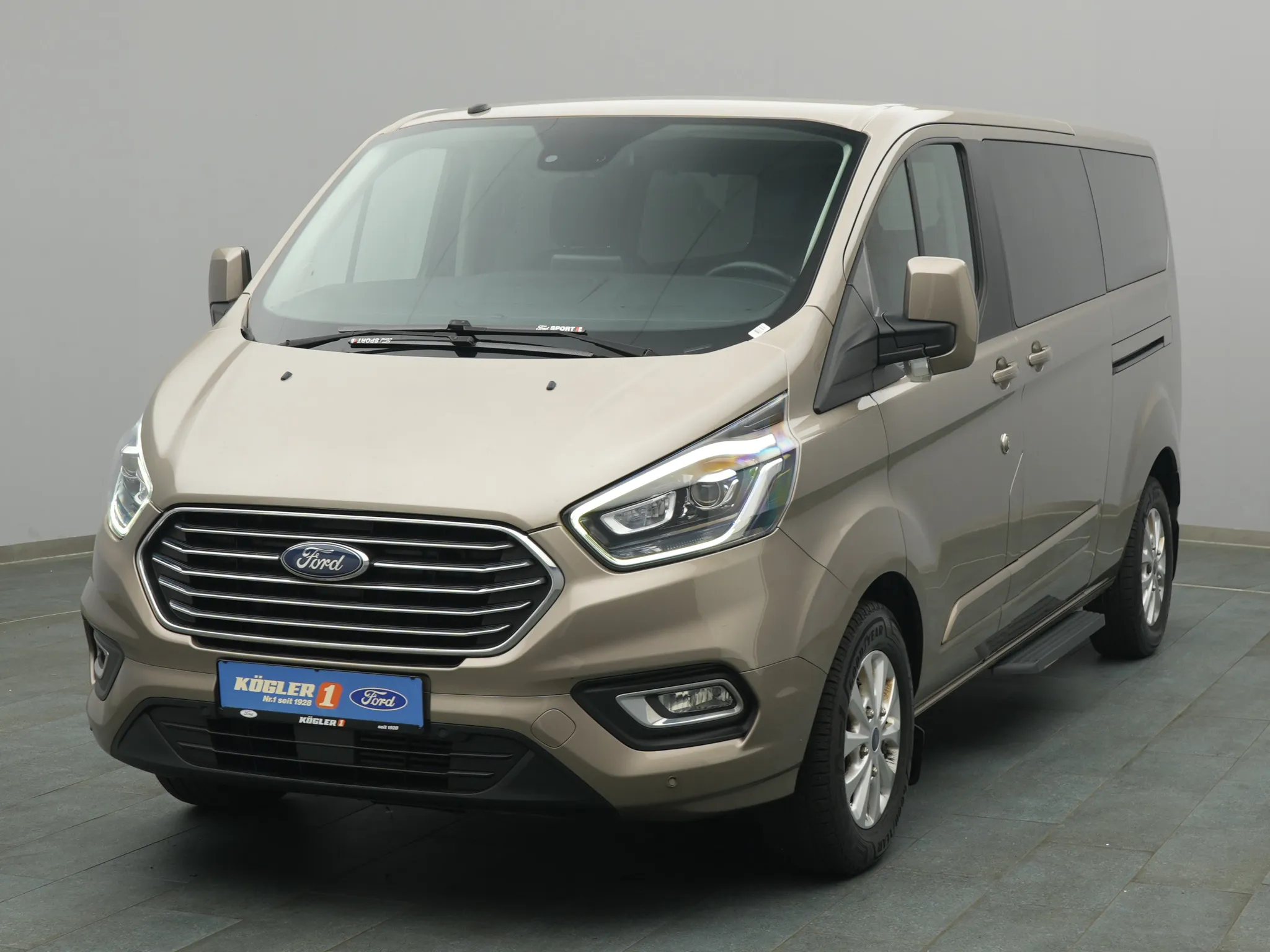 Ford Tourneo Custom Titanium X 320 L2 170PS Bild