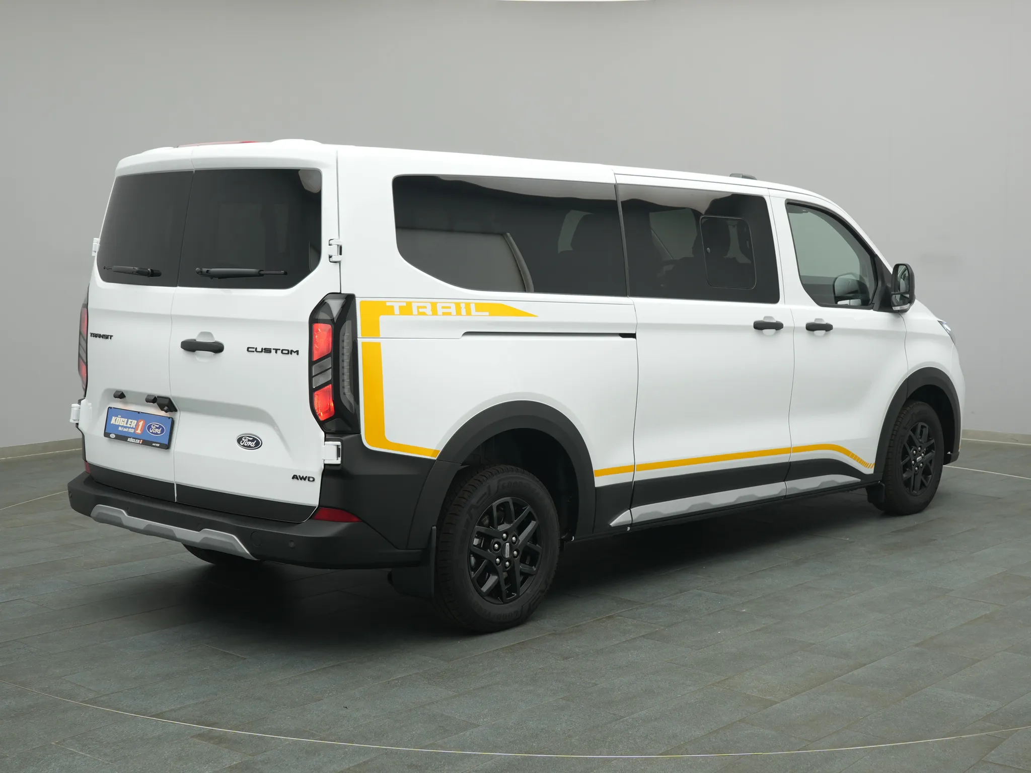 Ford Transit Custom Kombi – Bild 4