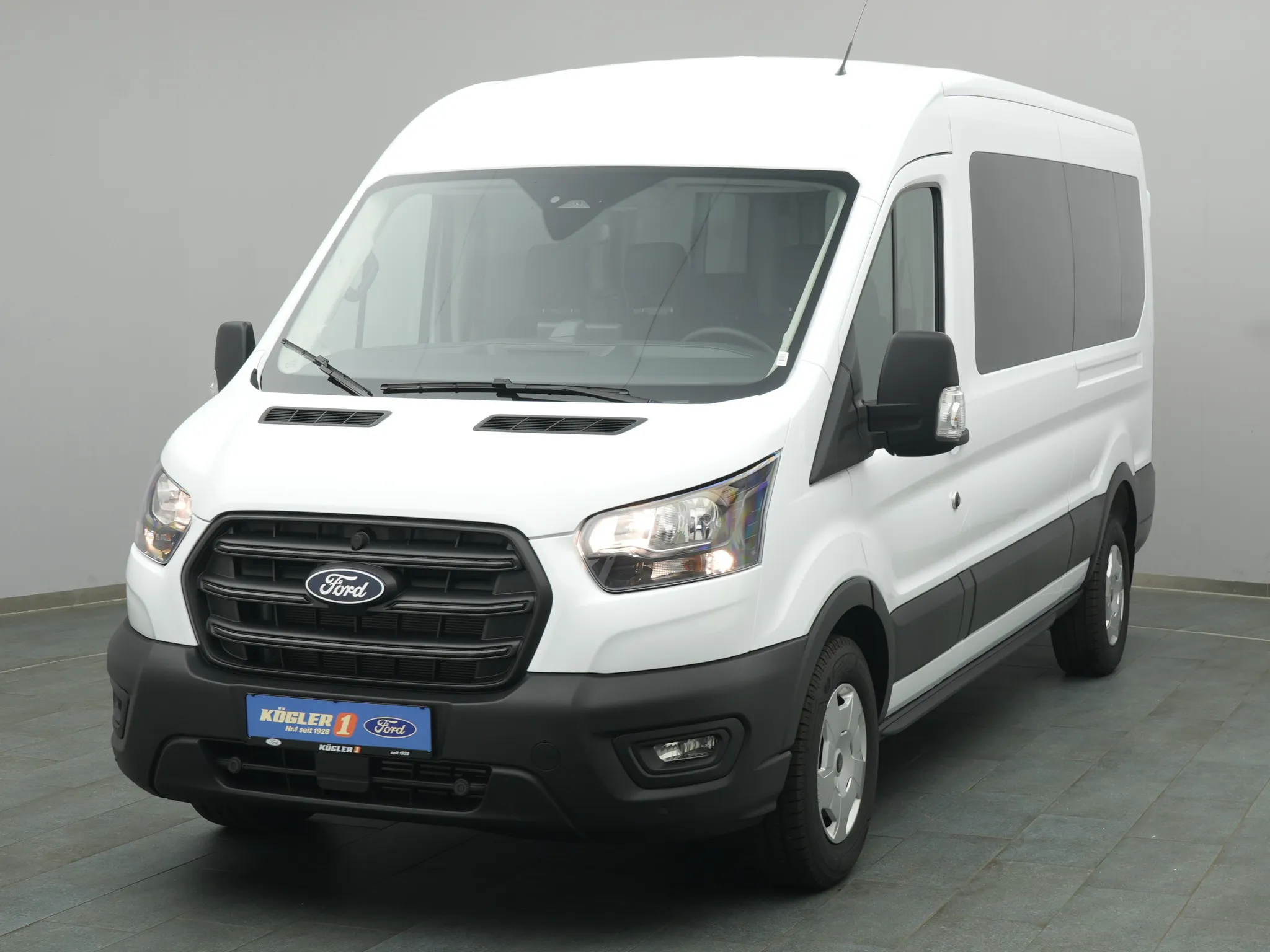 Ford Transit Kombi 350 L3H2 Trend 150PS Automatik Bild