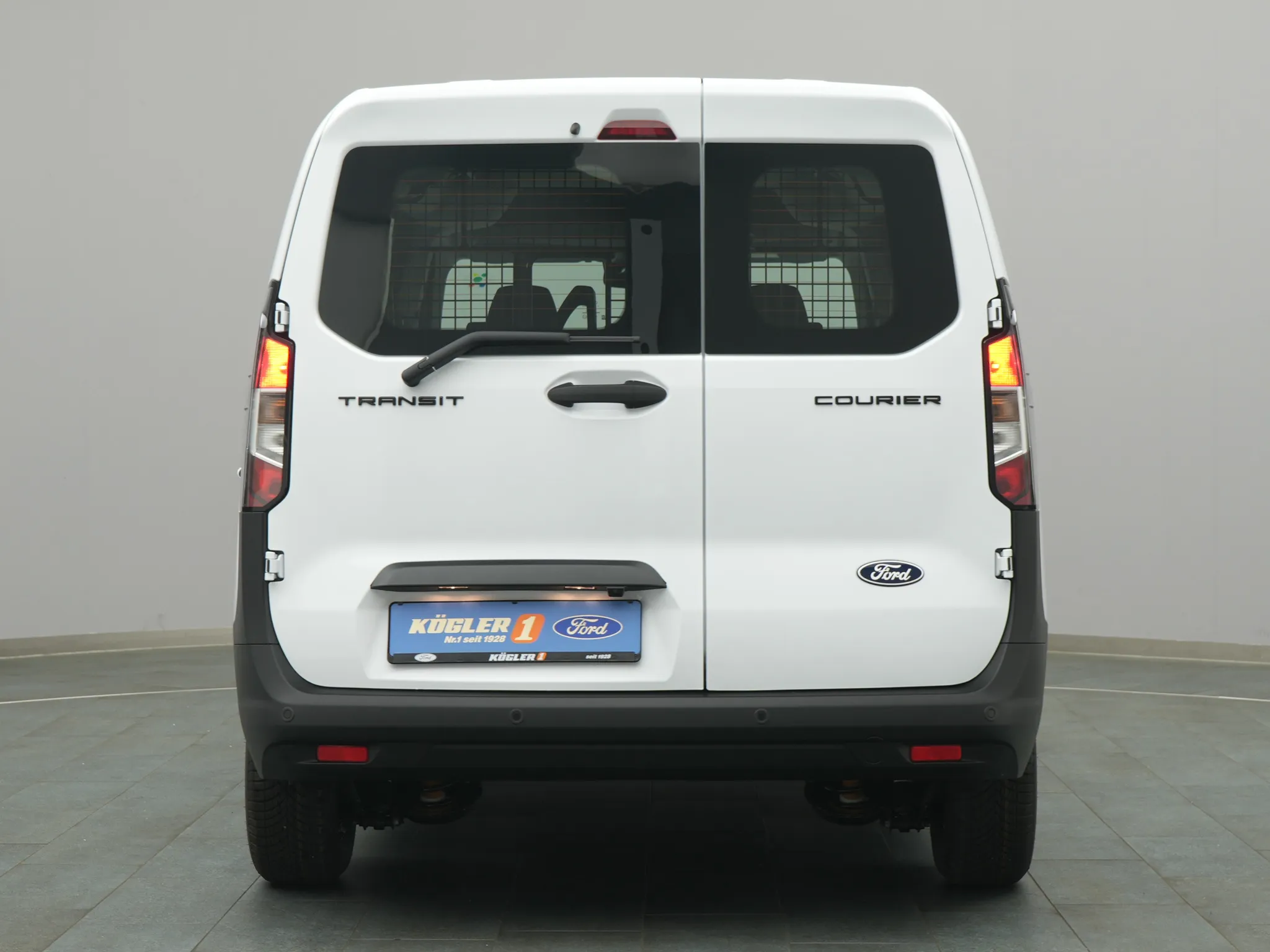 Ford Transit Courier Kasten – Bild 7