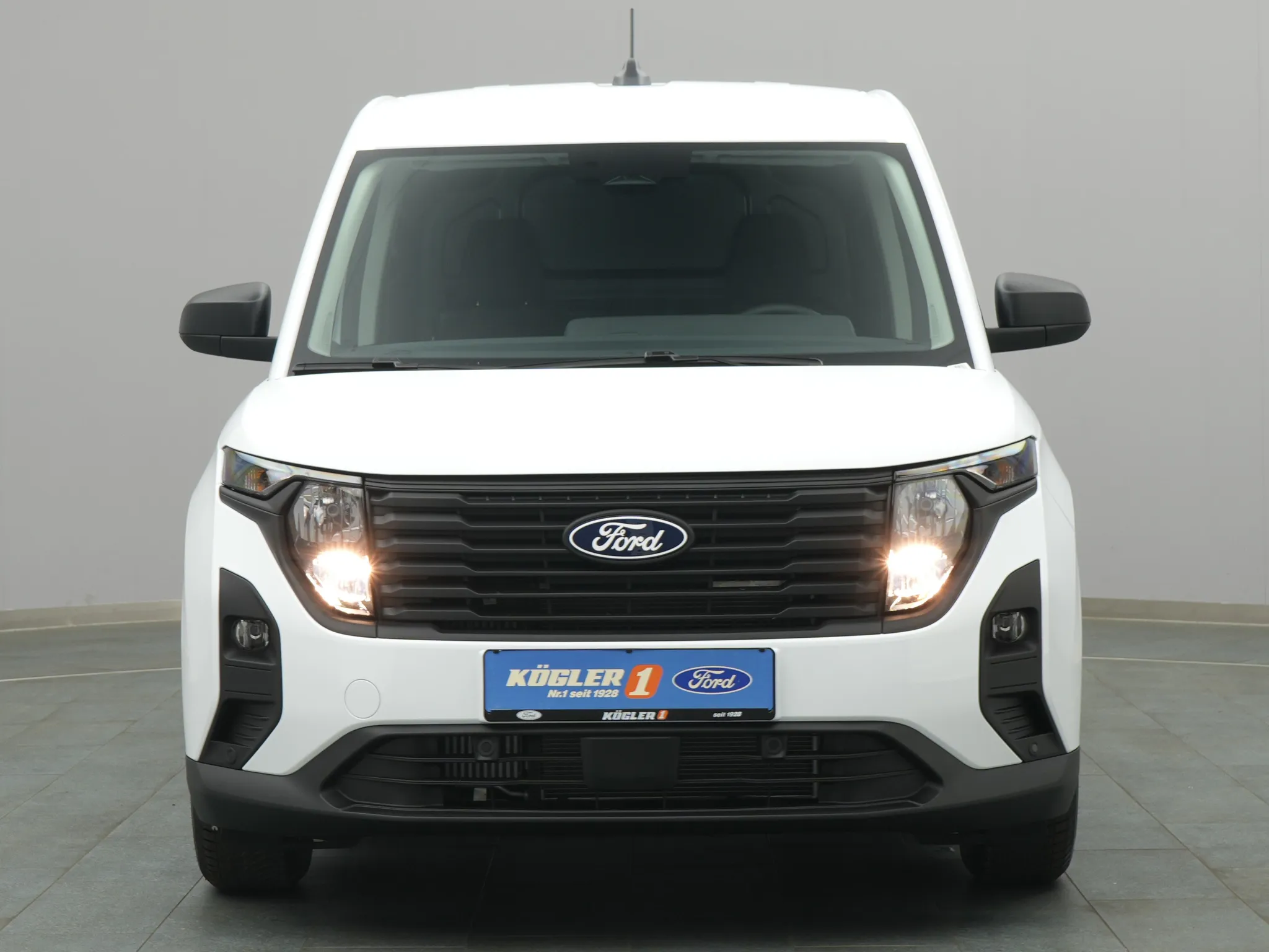 Ford Transit Courier Kasten – Bild 6