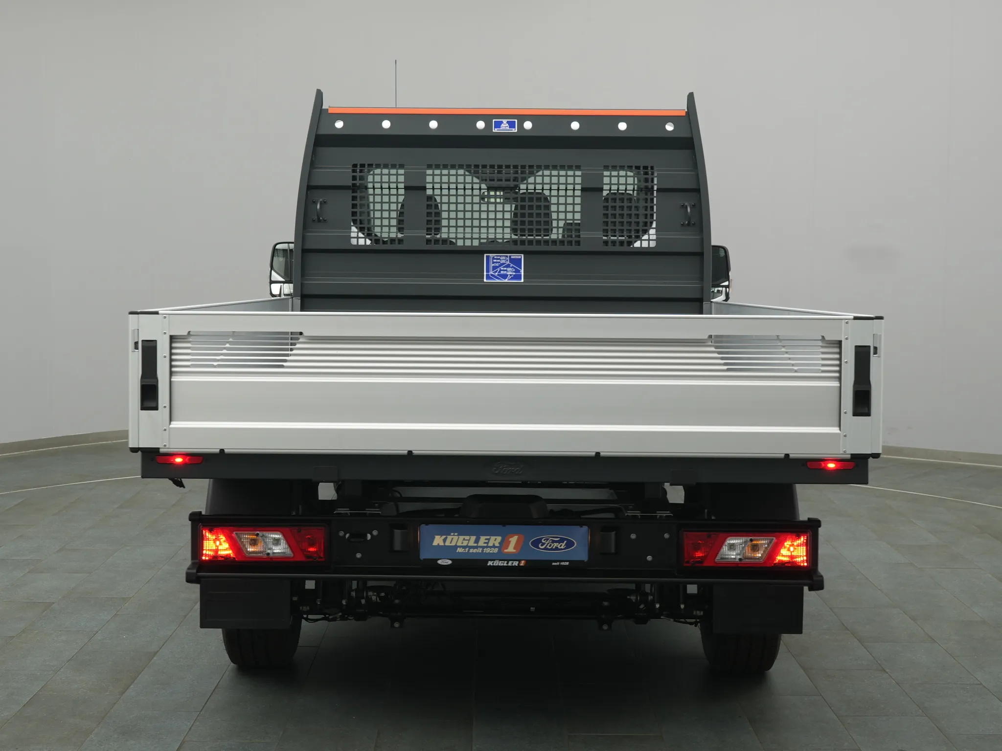 Ford Transit Pritsche EK – Bild 7