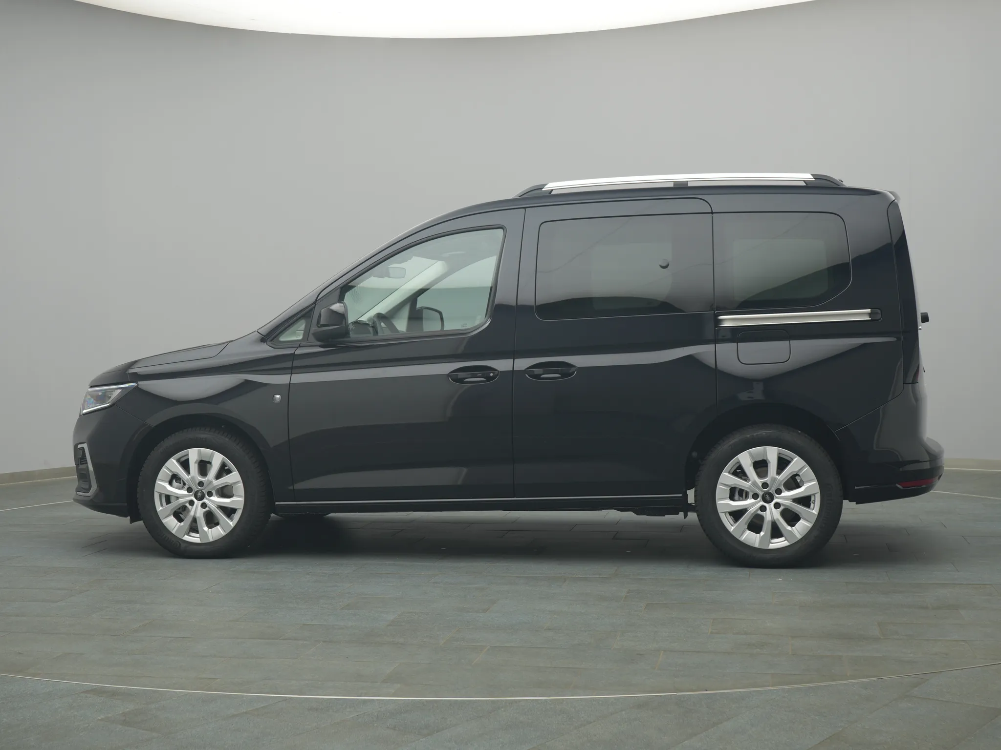 Ford Tourneo Connect Titanium – Bild 3