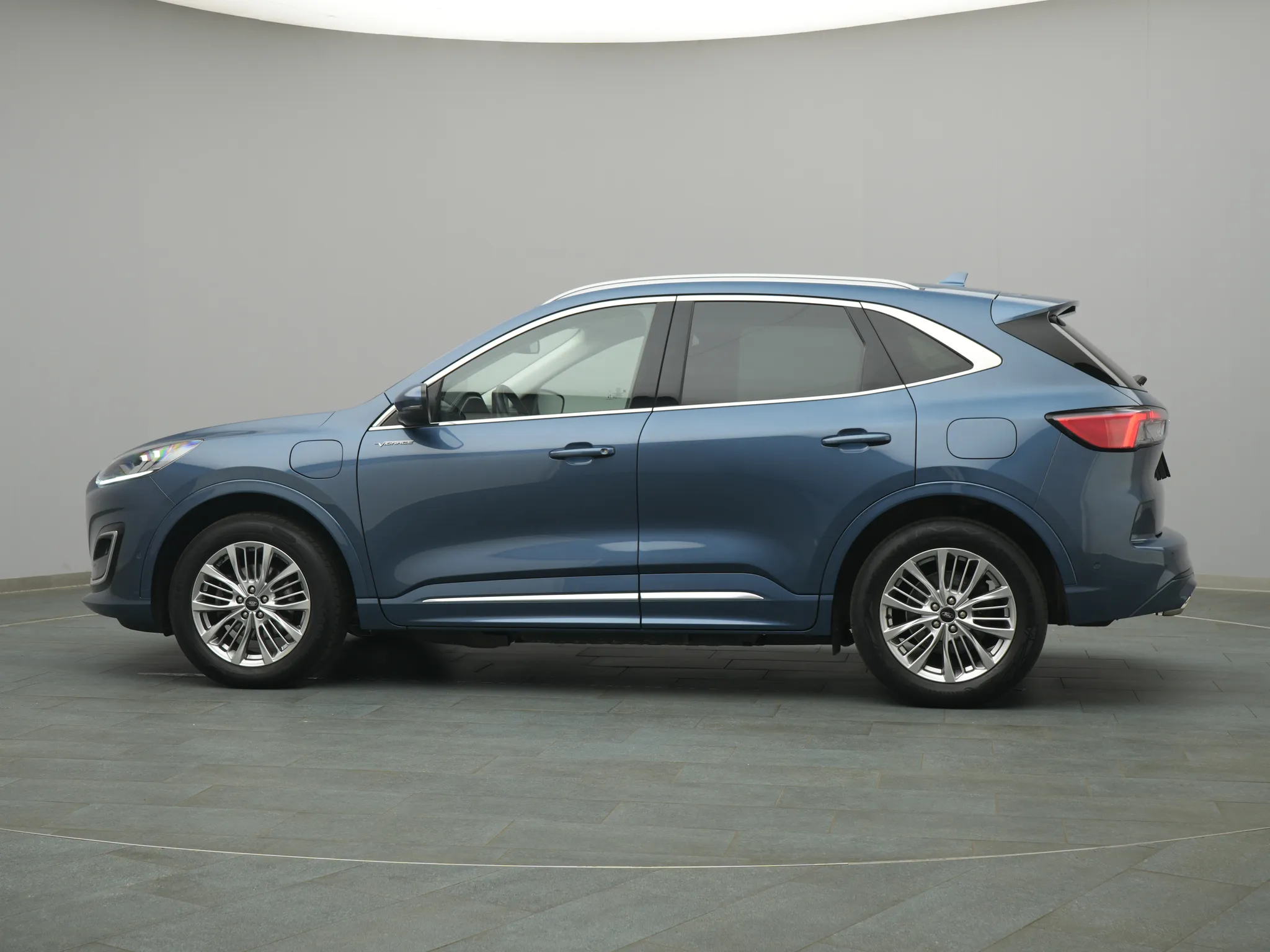 Ford Kuga Vignale – Bild 3