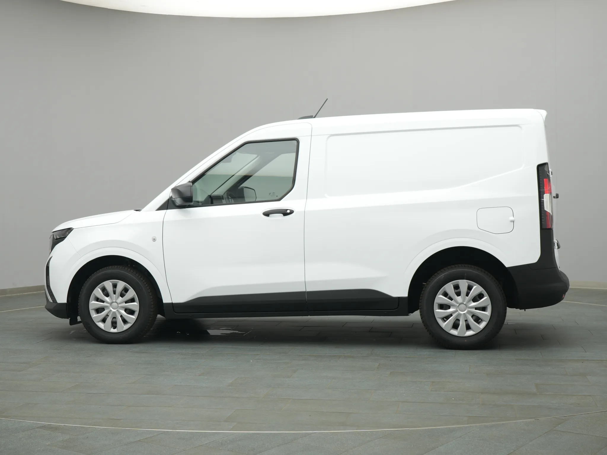 Ford Transit Courier Kasten – Bild 3