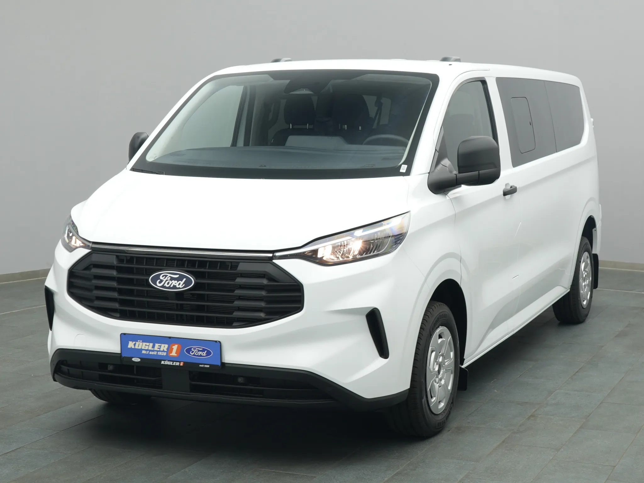 Ford Transit Custom Kombi 320 L2 Trend 136PS Bild