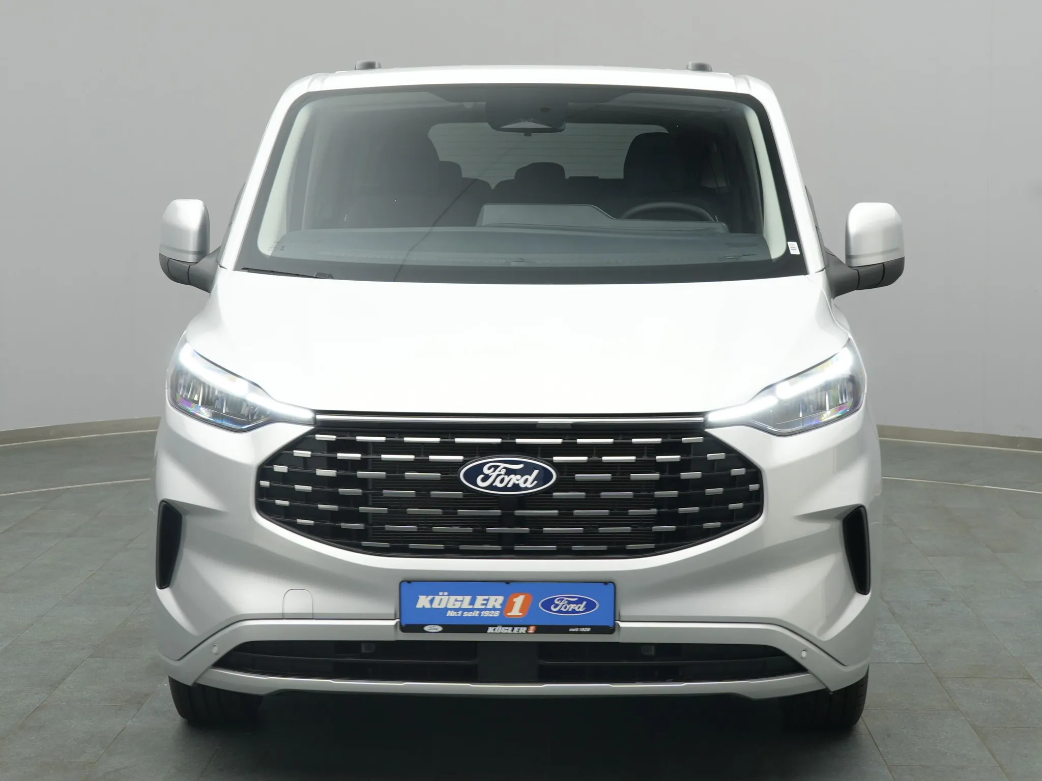 Ford Tourneo Custom – Bild 6