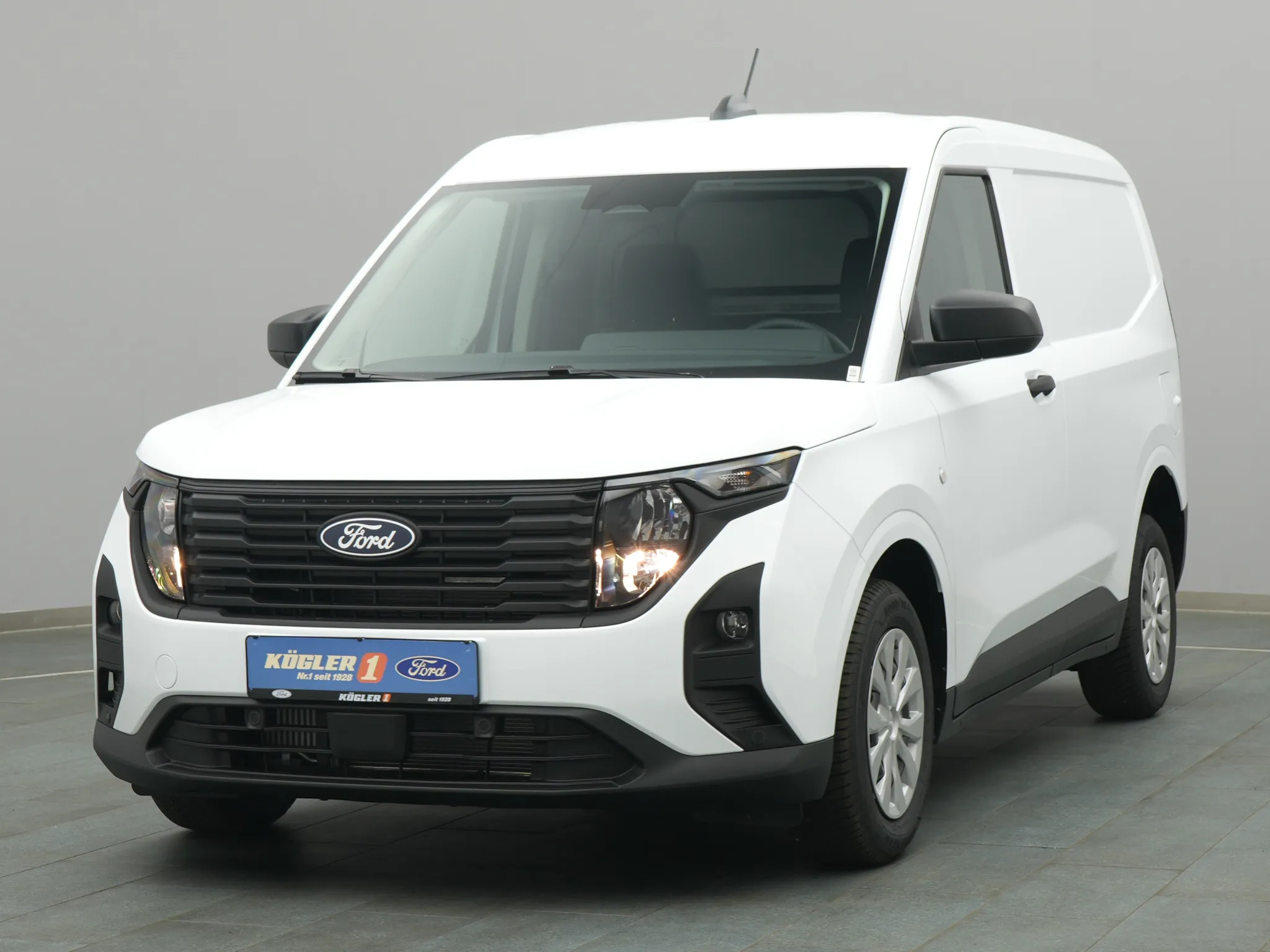 Ford Transit Courier Kasten Trend 100PS / PDC Bild