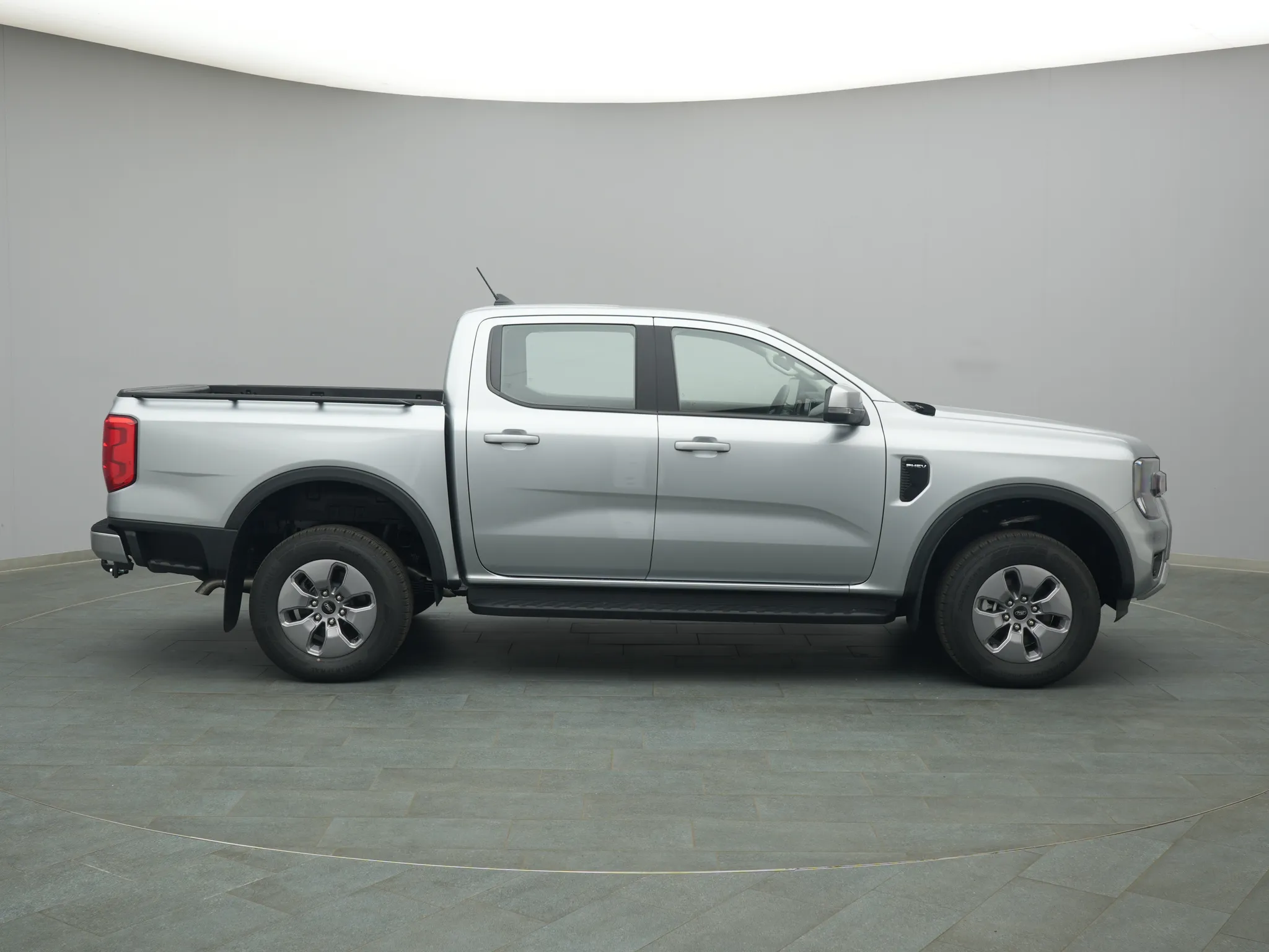 Ford Ranger DoKa XLT – Bild 8