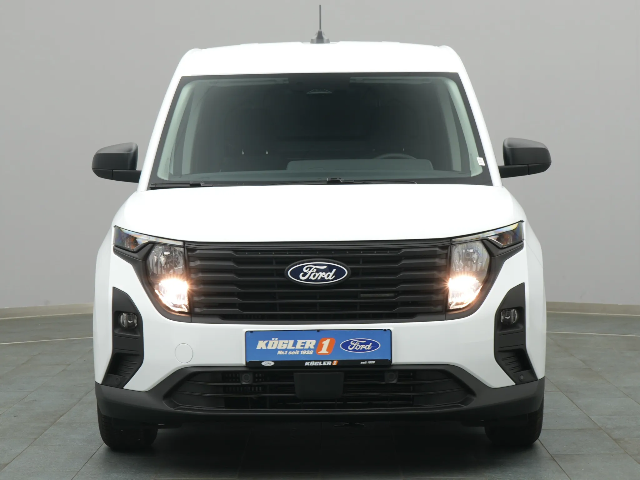 Ford Transit Courier Kasten – Bild 6