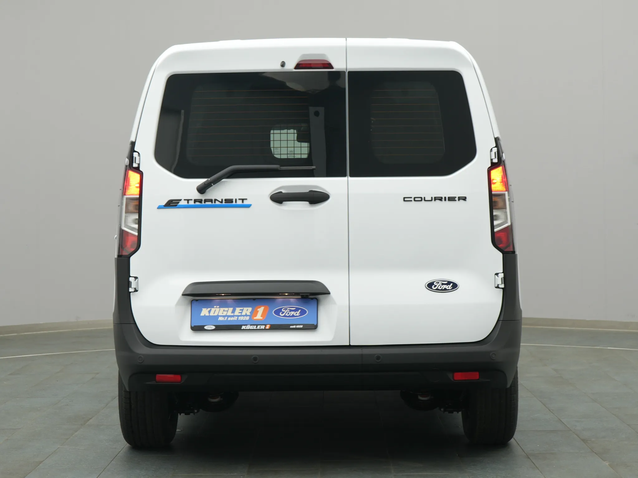 Ford E-Transit Courier Kasten – Bild 7
