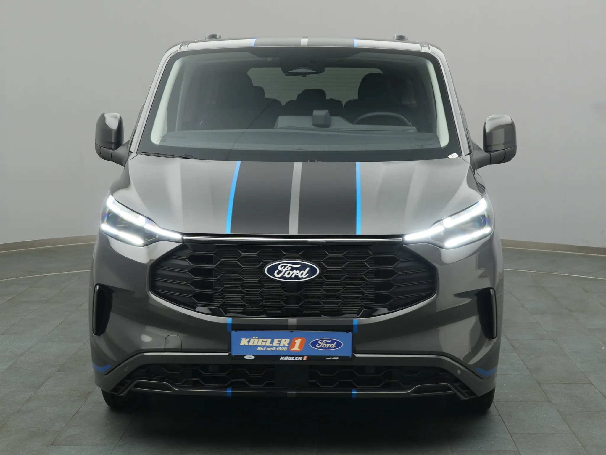 Ford Tourneo Custom – Bild 6