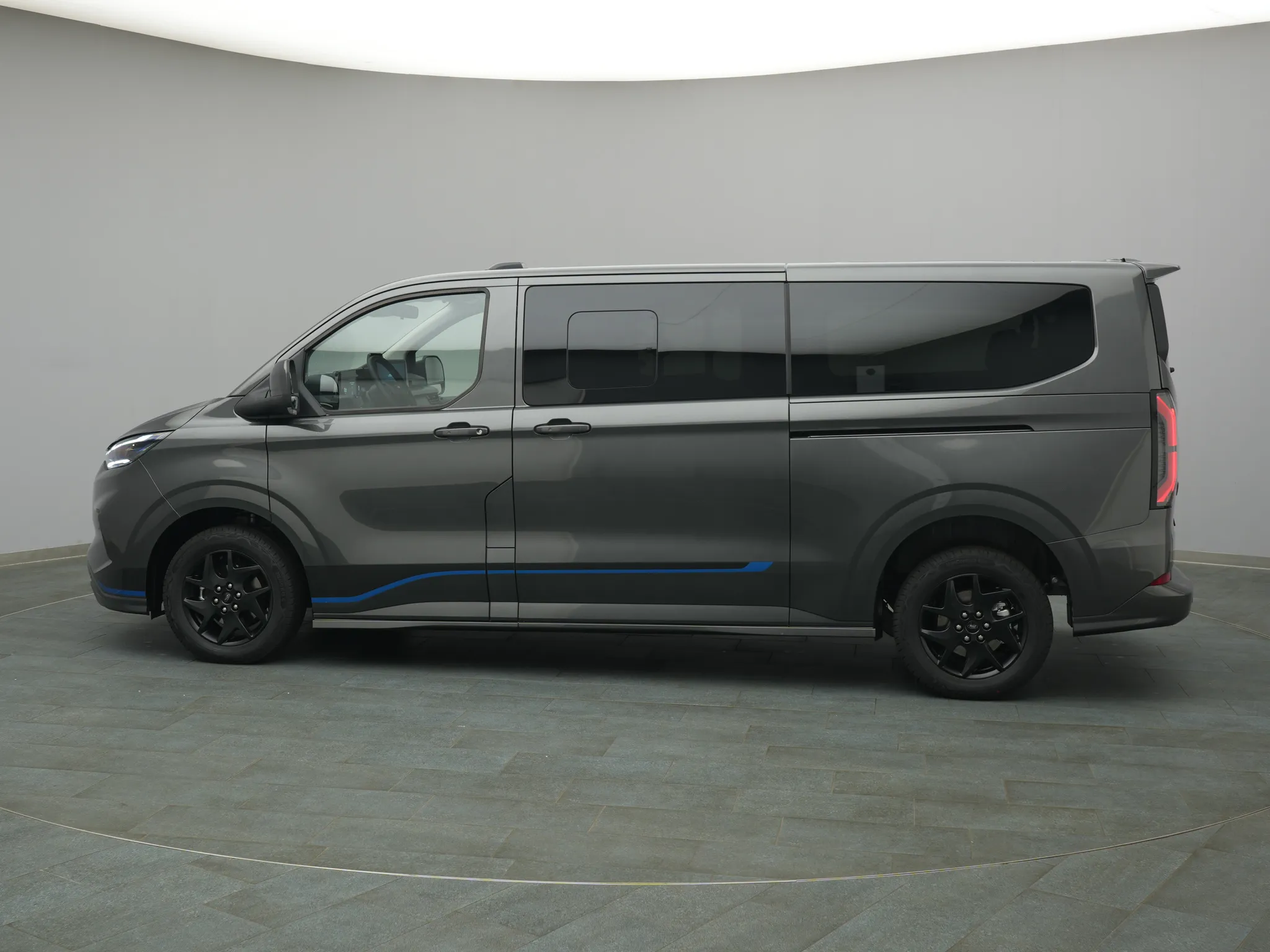 Ford Tourneo Custom – Bild 3