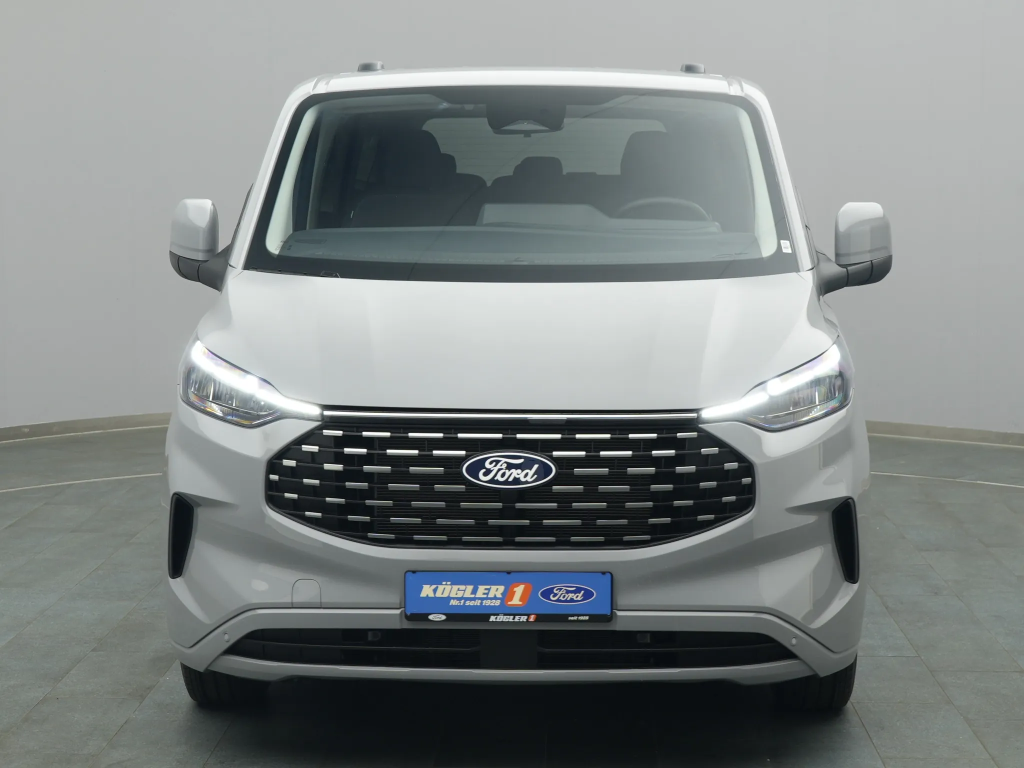Ford Tourneo Custom – Bild 6