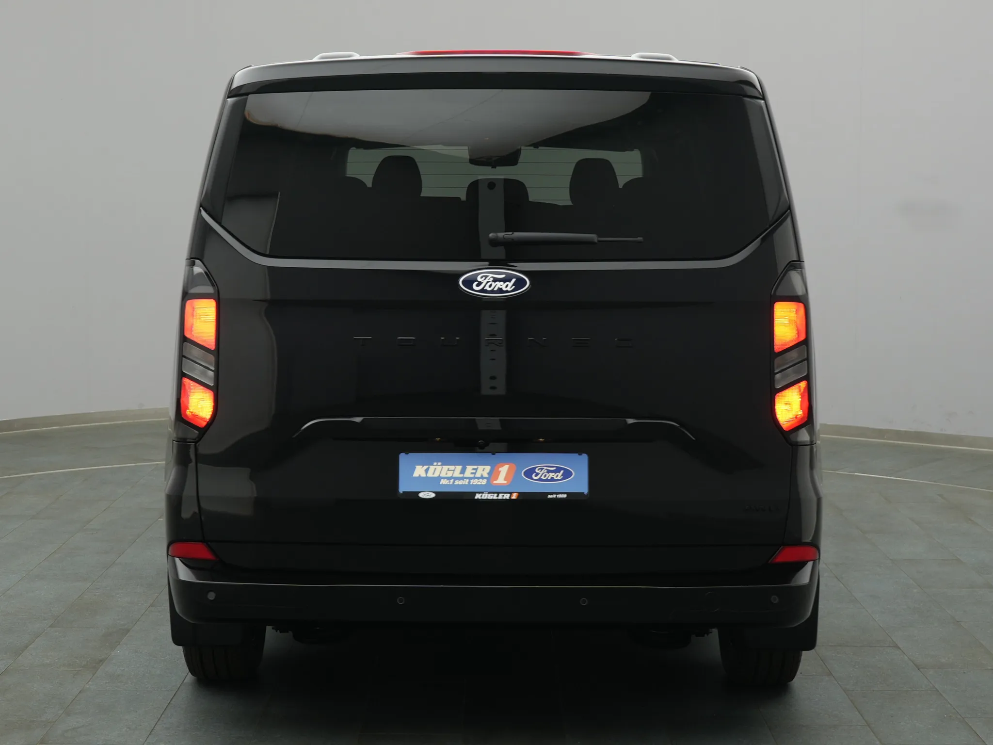 Ford Tourneo Custom – Bild 7