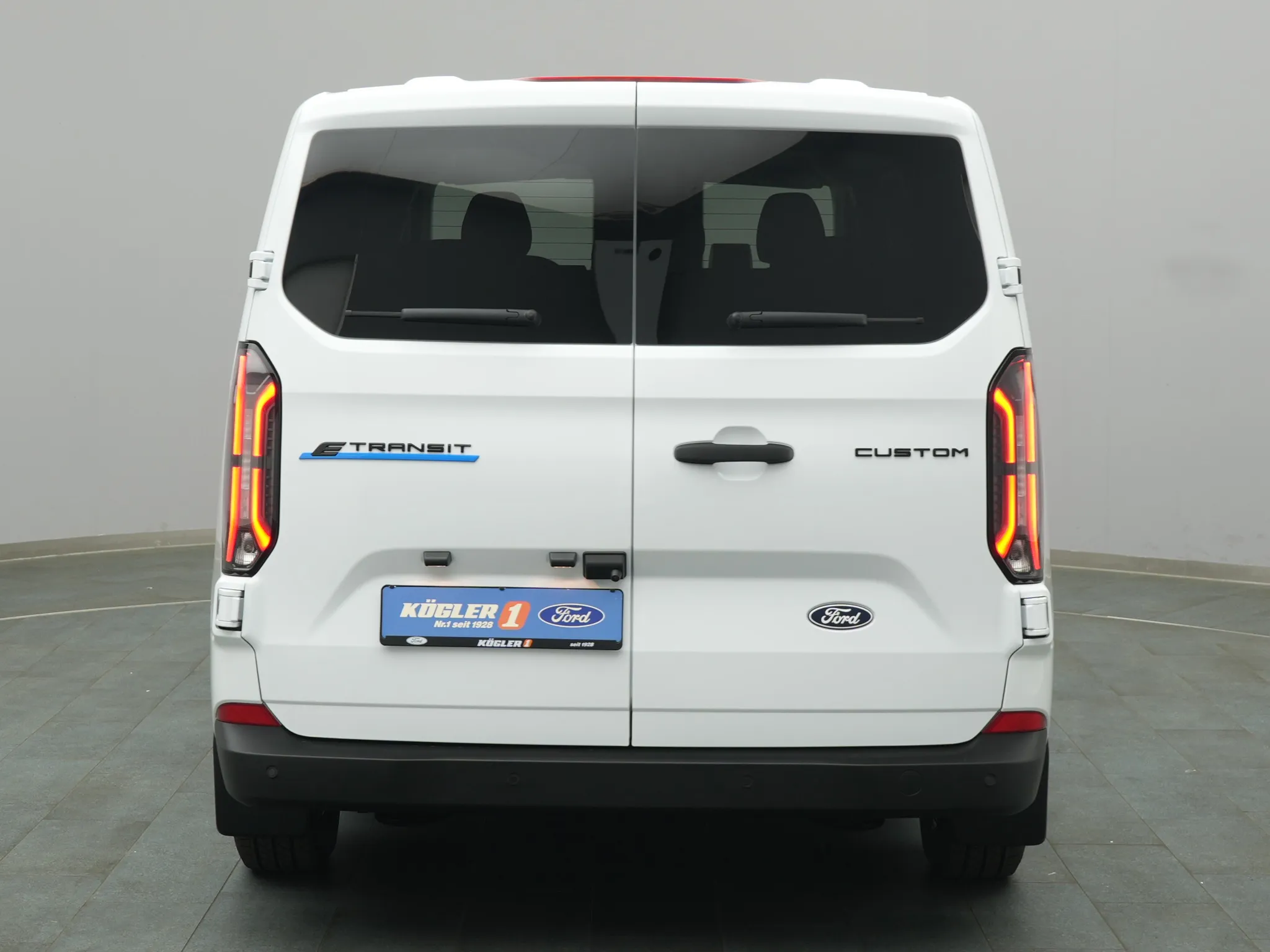 Ford E-Transit Custom Kombi – Bild 7