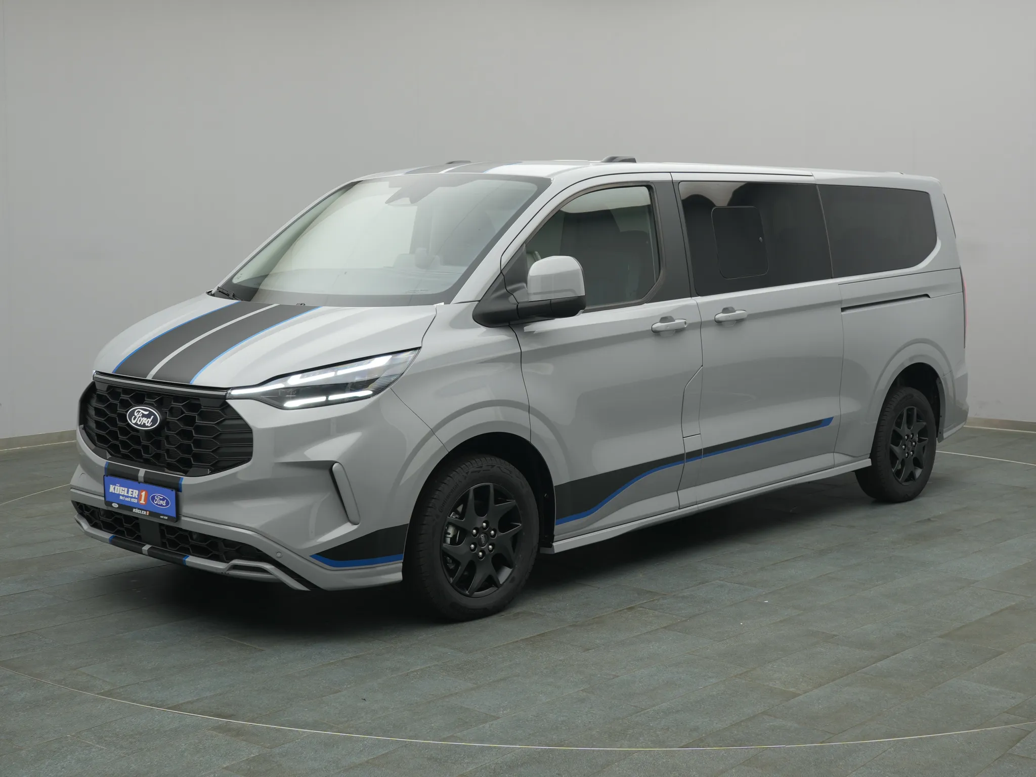 Ford Tourneo Custom – Bild 2