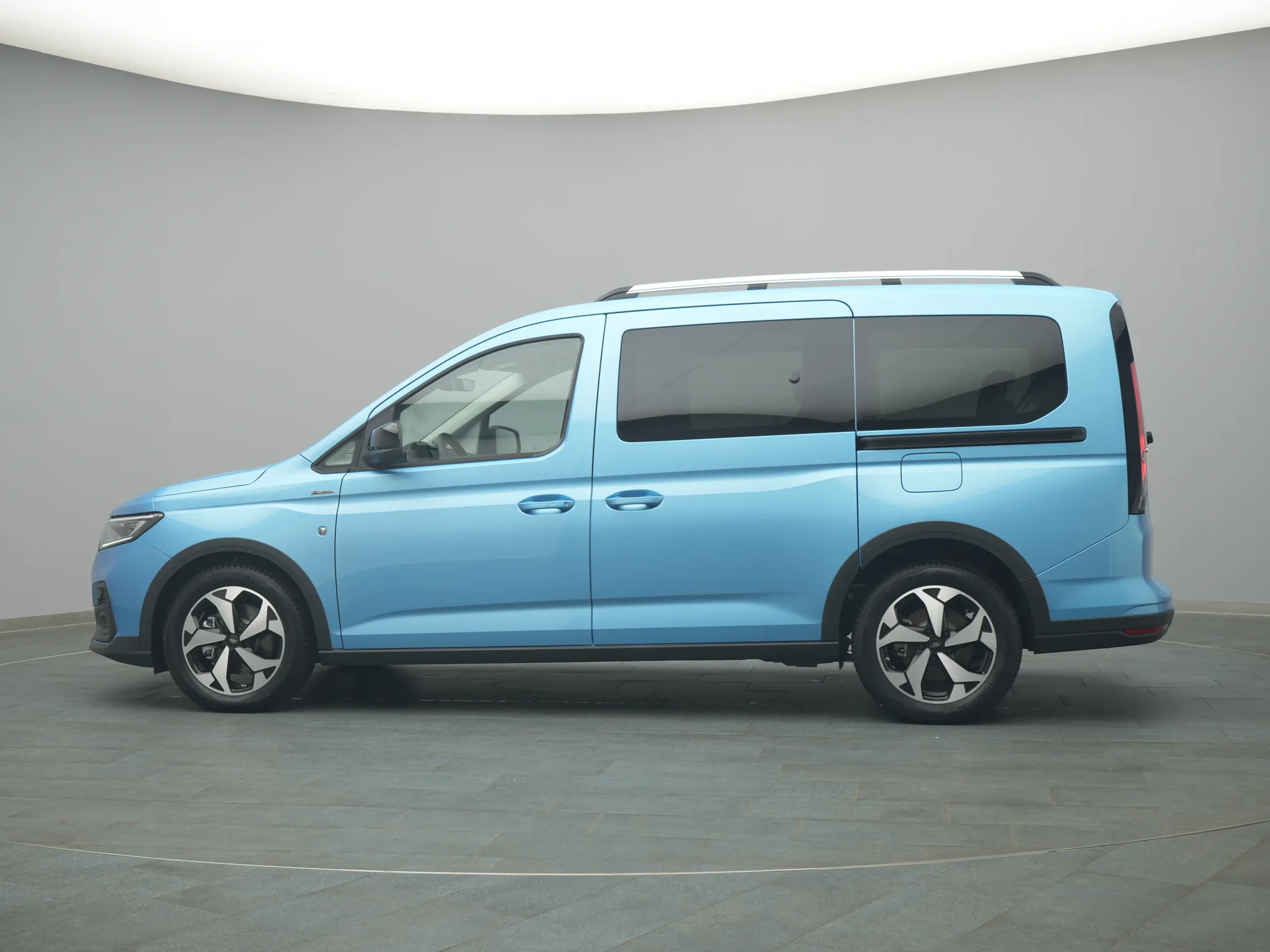 Ford Grand Tourneo – Bild 3