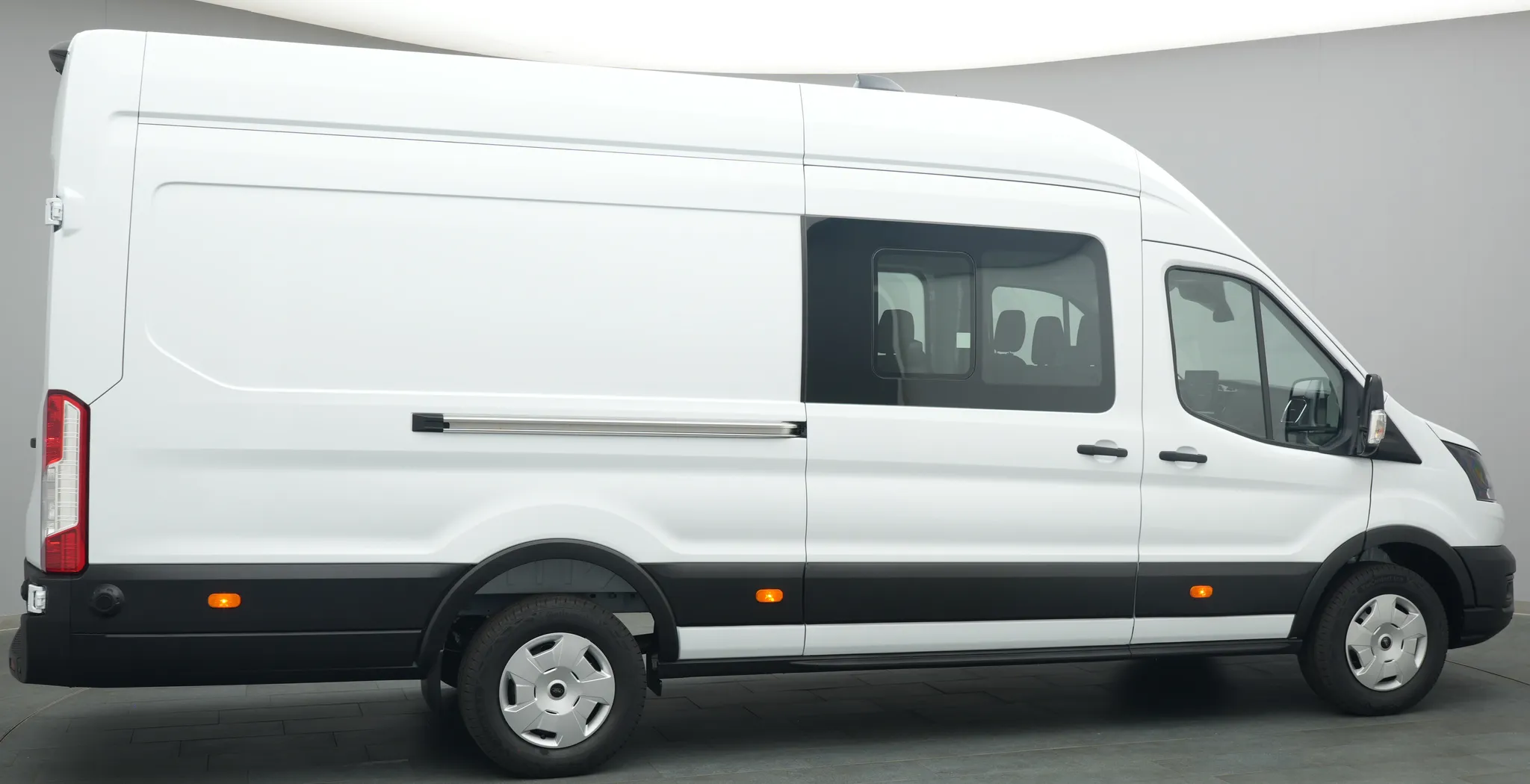 Ford Transit Kasten Doka – Bild 3